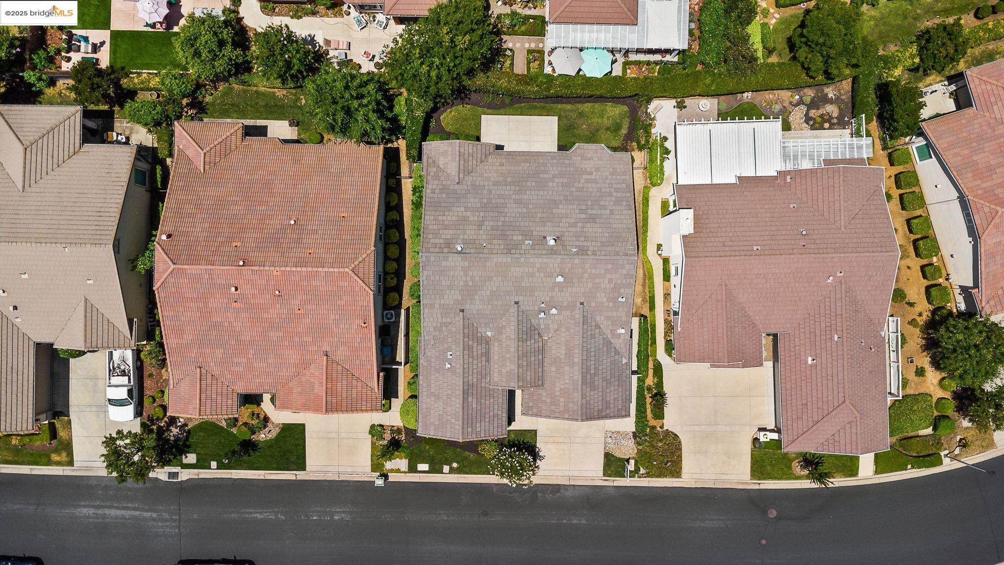 551 Quindell Way