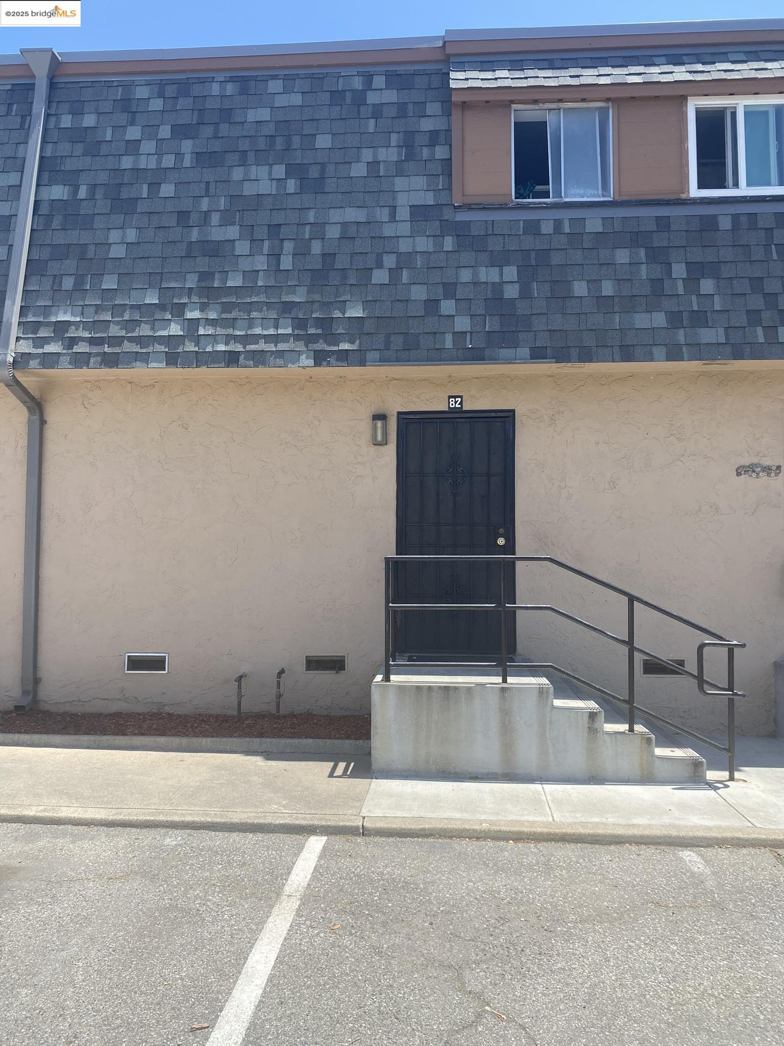 2925 Florence Ave. # 82