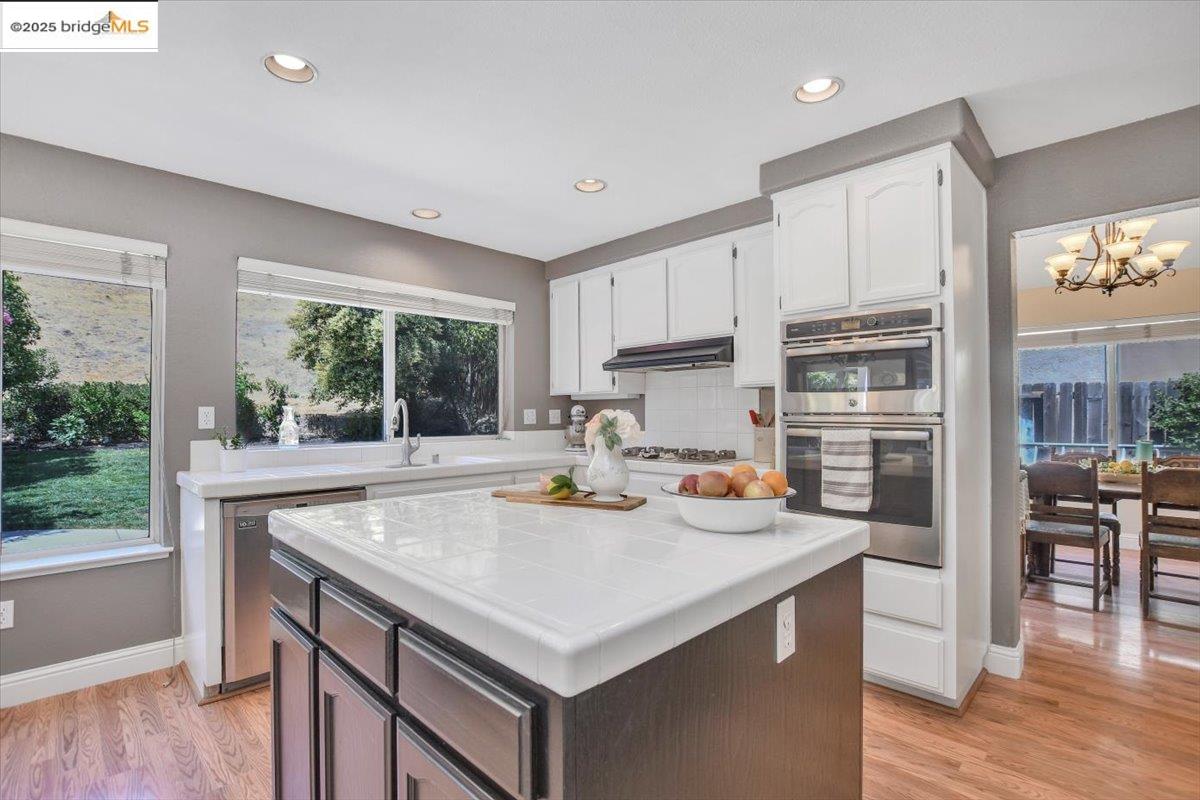 4011 Folsom Dr