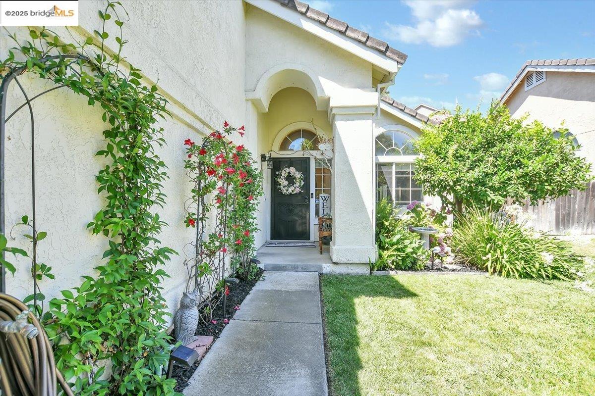 4011 Folsom Dr