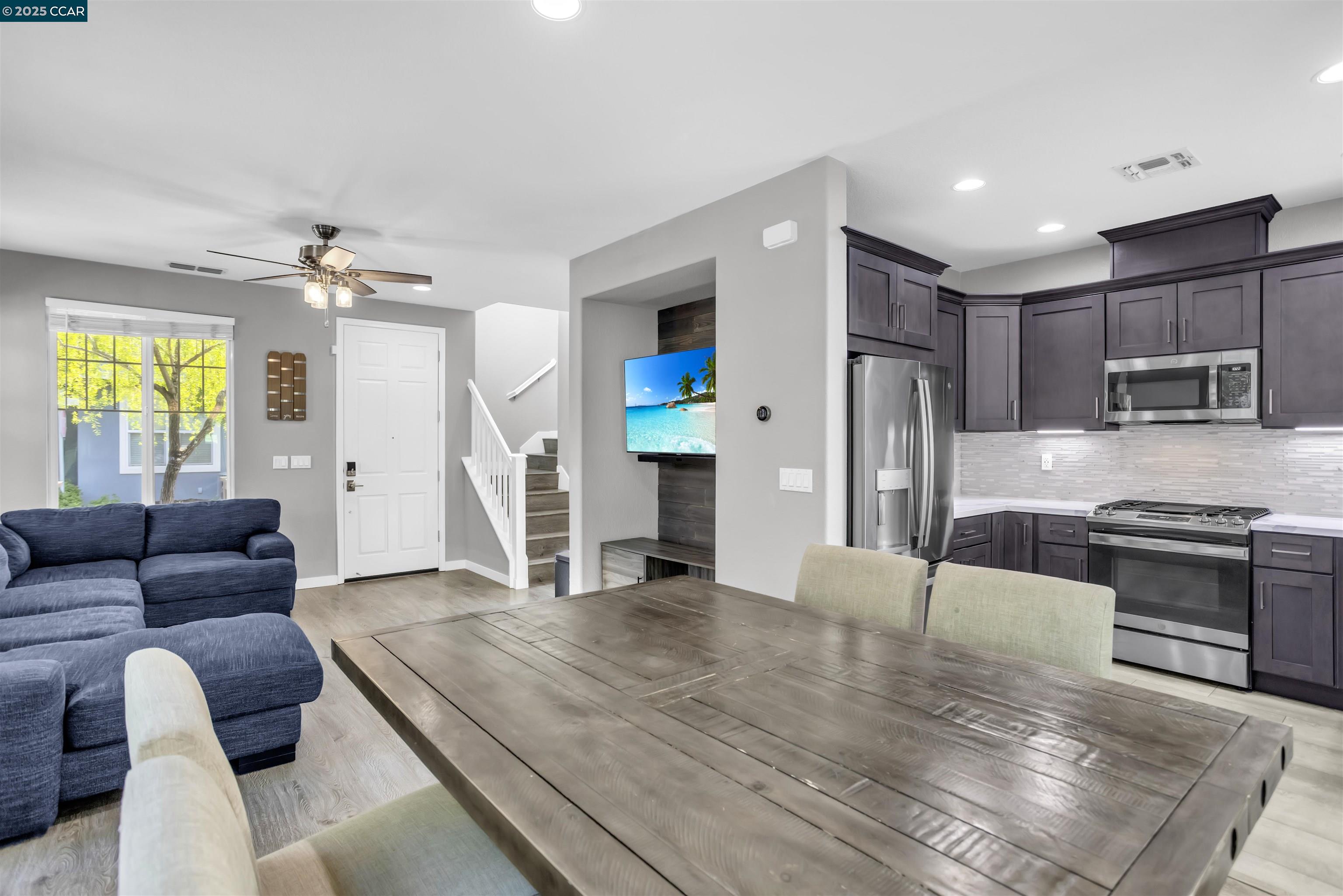 1850 Basie Ct