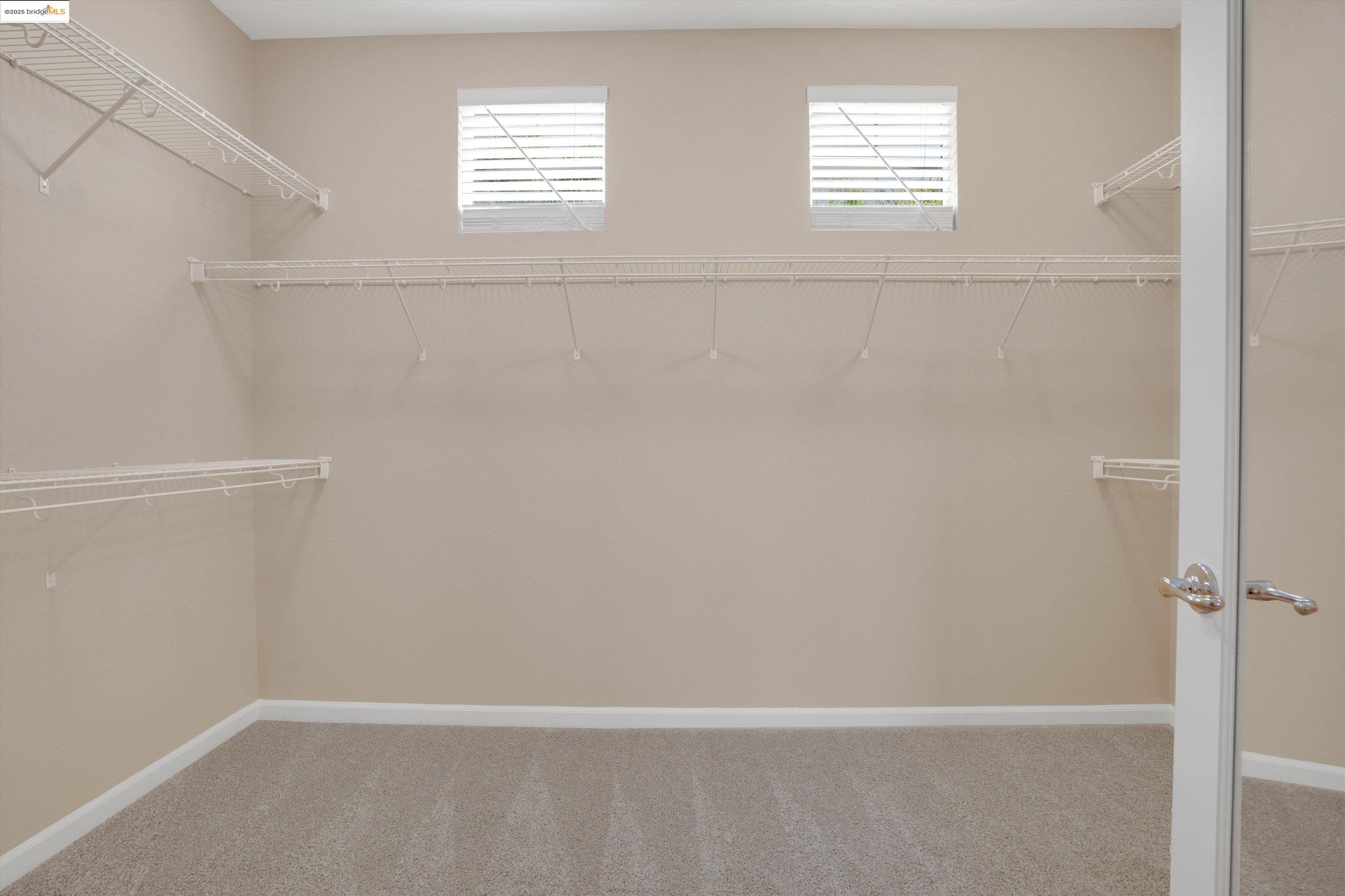 2335 Winchester Loop