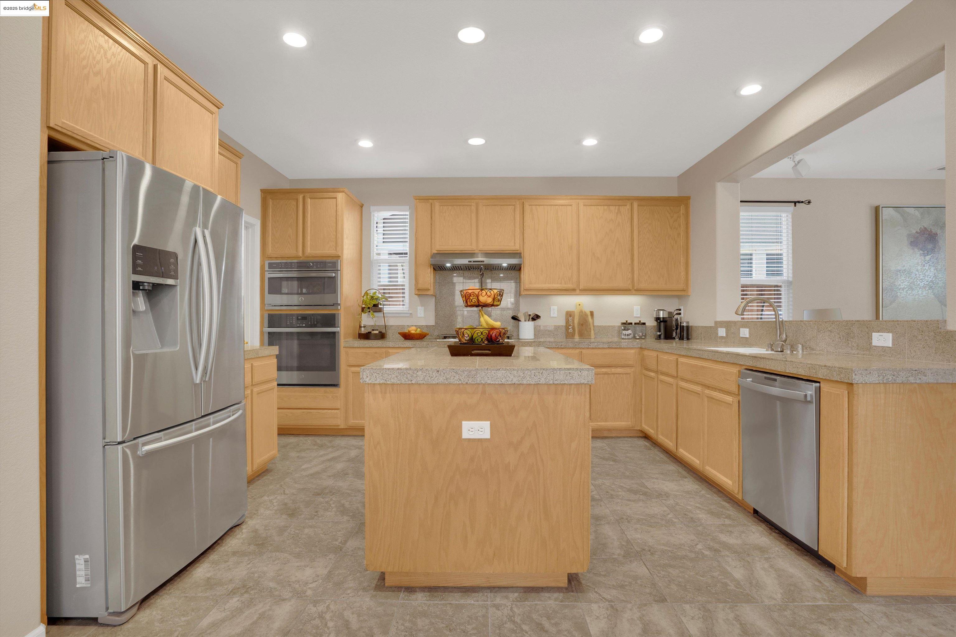 2335 Winchester Loop