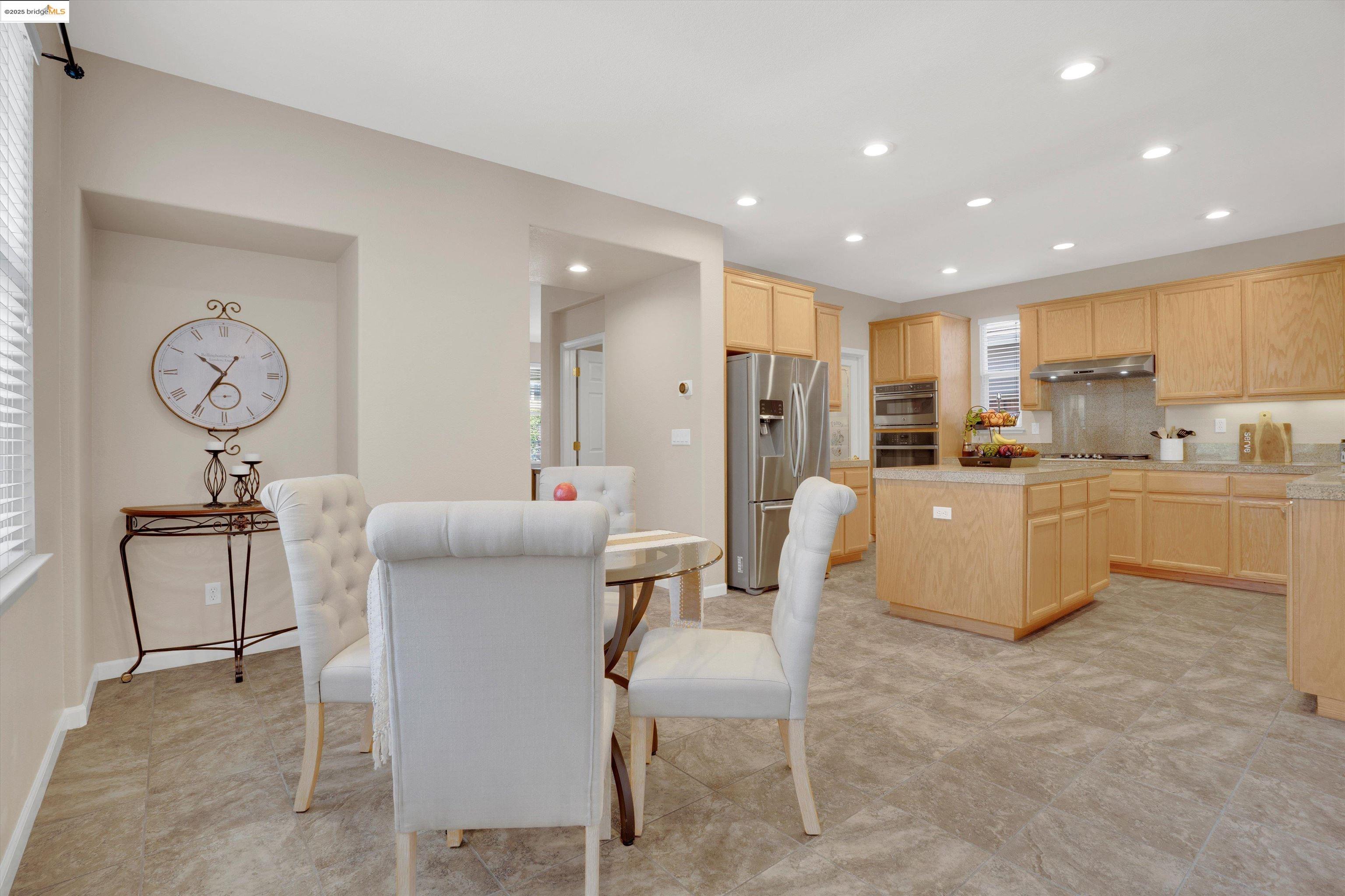 2335 Winchester Loop