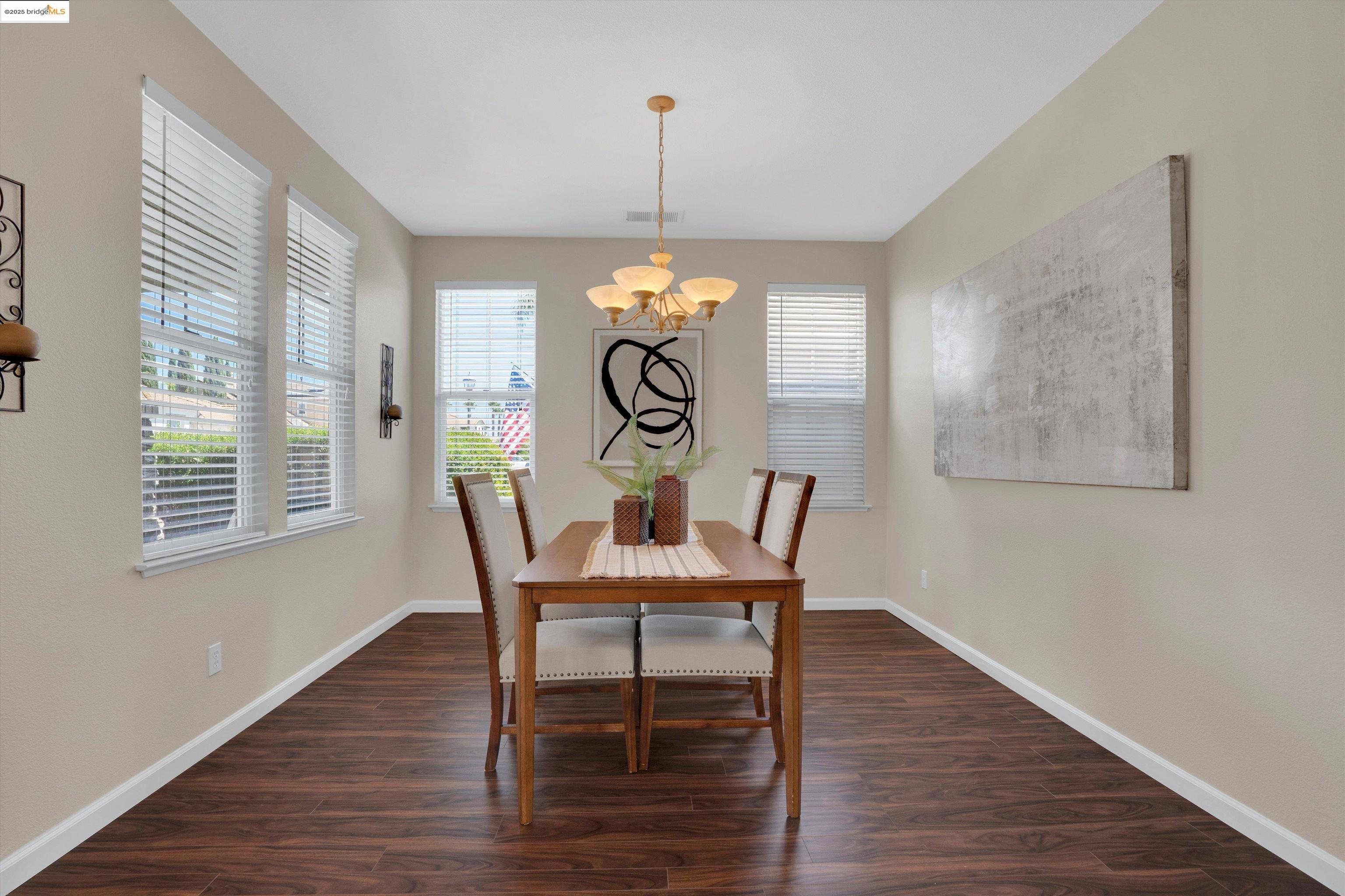 2335 Winchester Loop