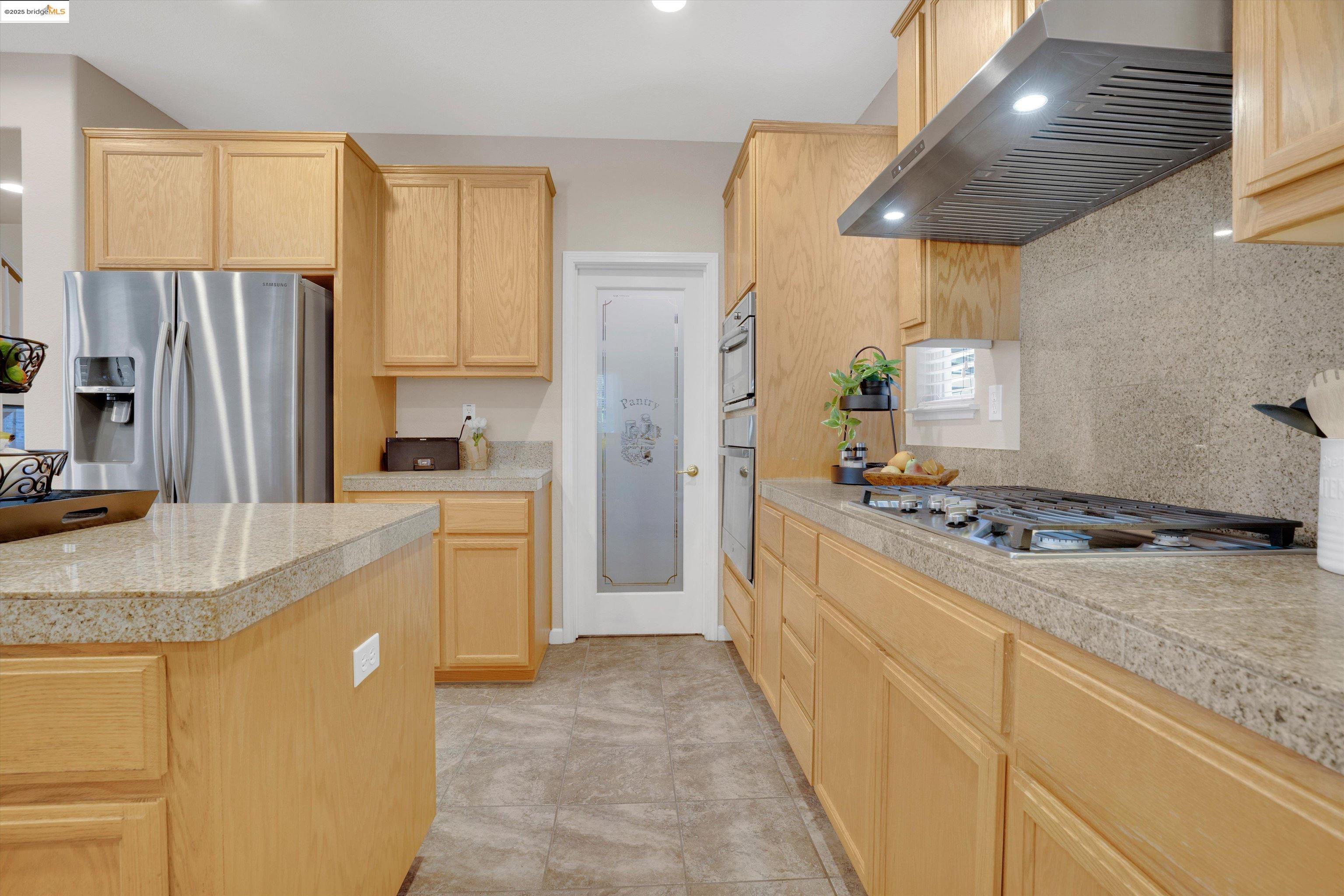 2335 Winchester Loop