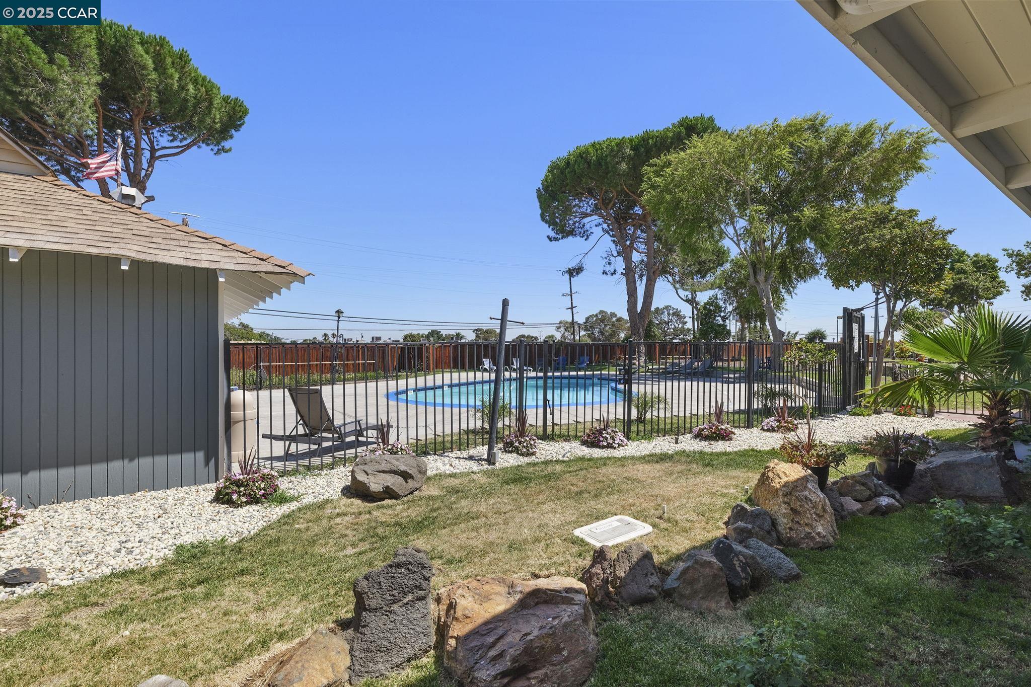 55 Pacifica Ave # 96