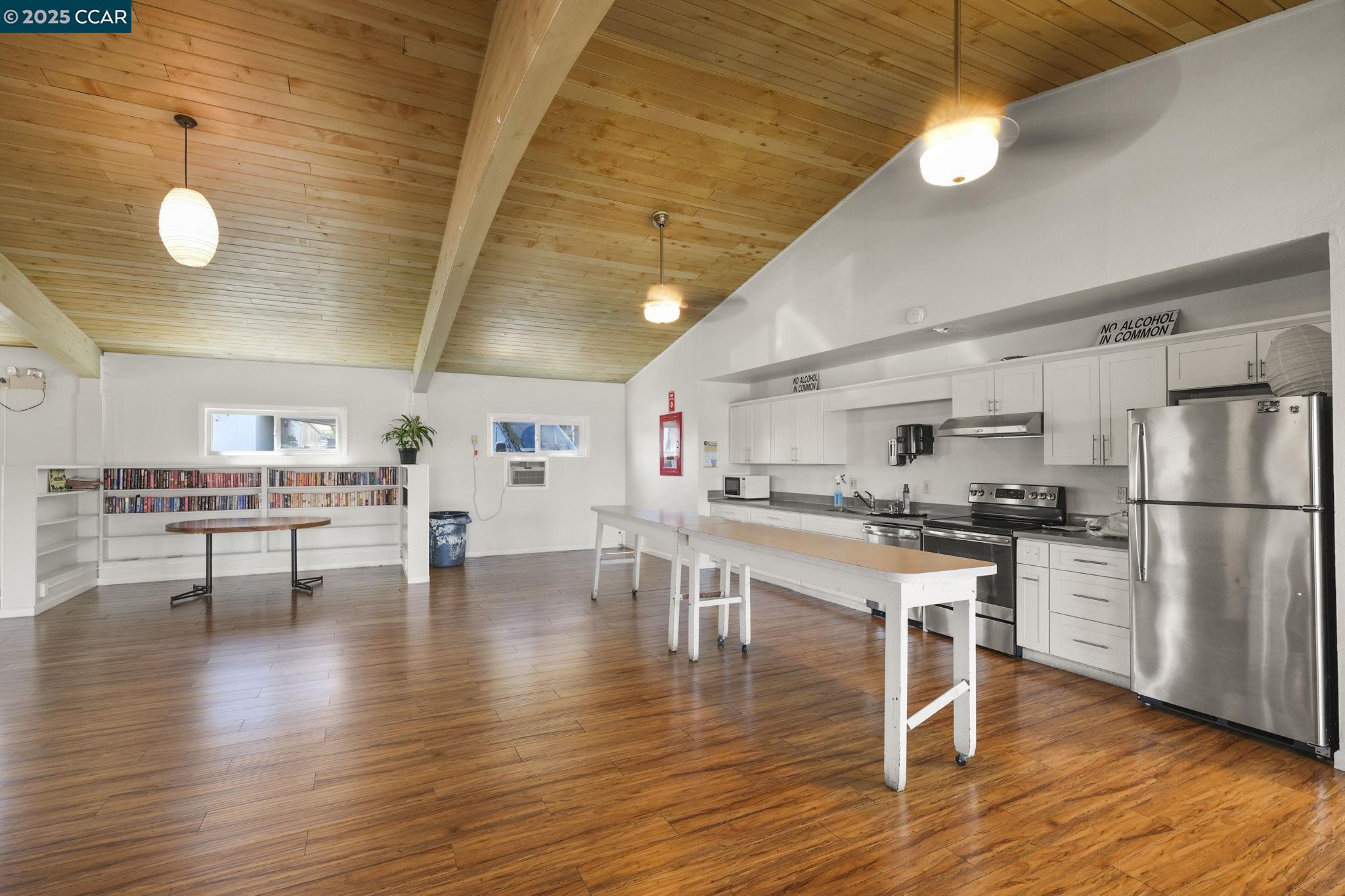 55 Pacifica Ave # 96