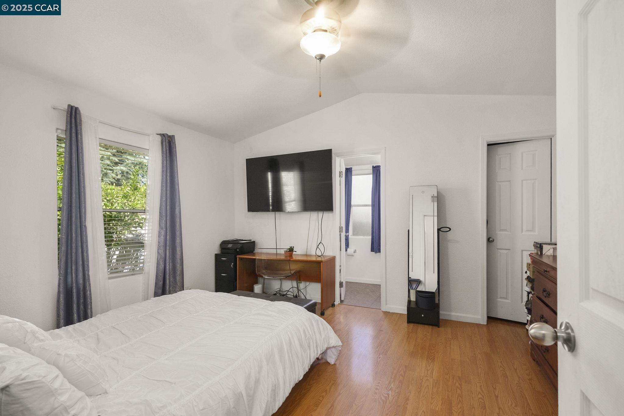 55 Pacifica Ave # 96