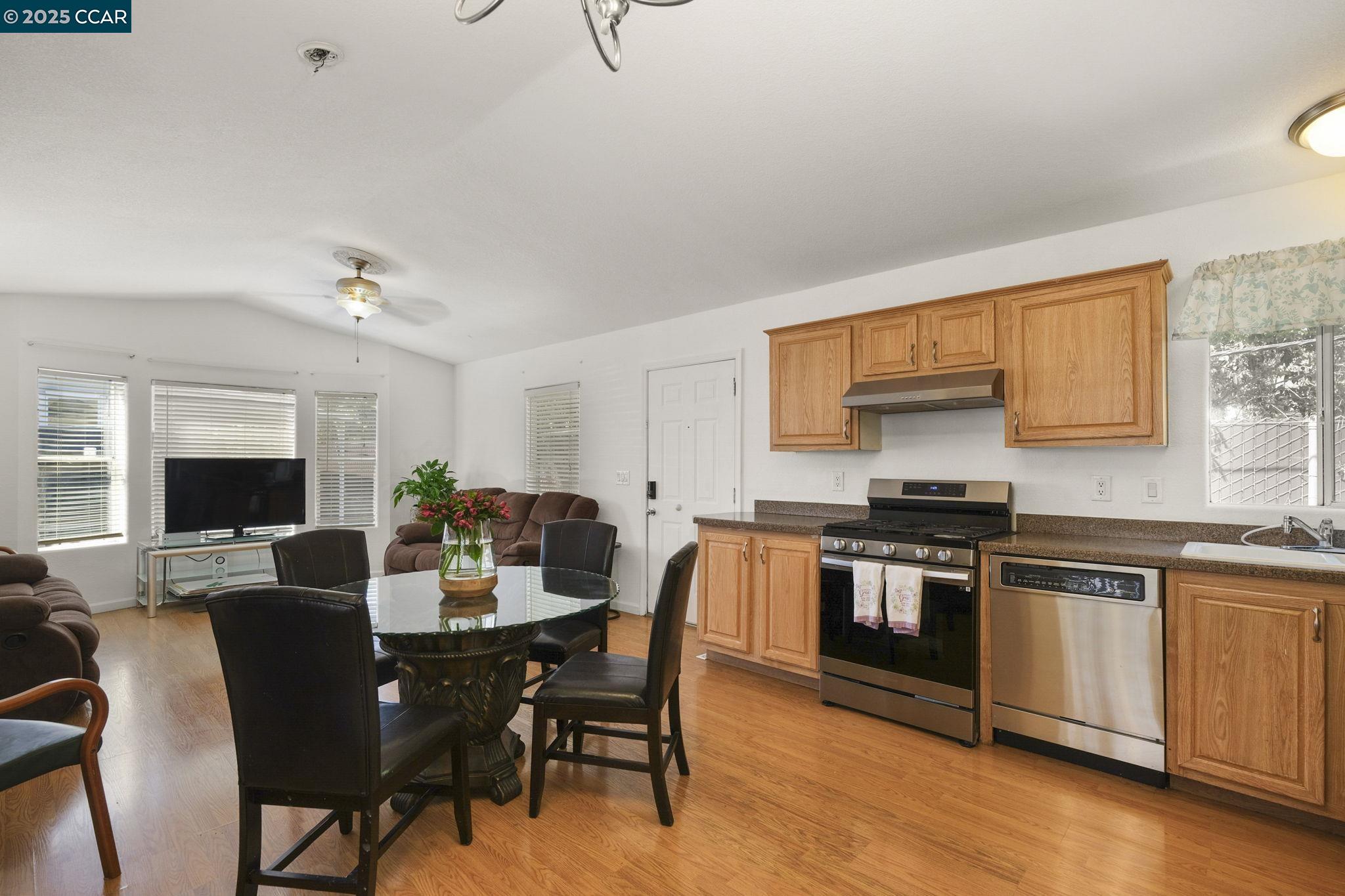 55 Pacifica Ave # 96