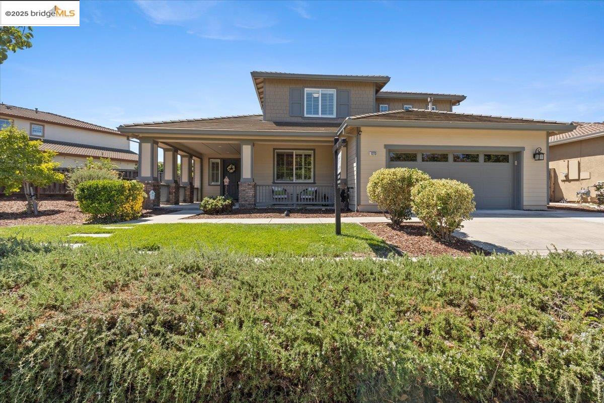 1273 Poplar Dr