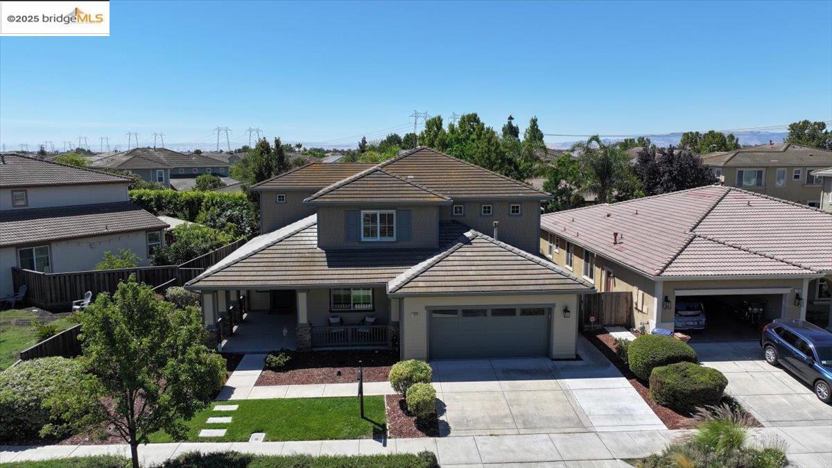 1273 Poplar Dr