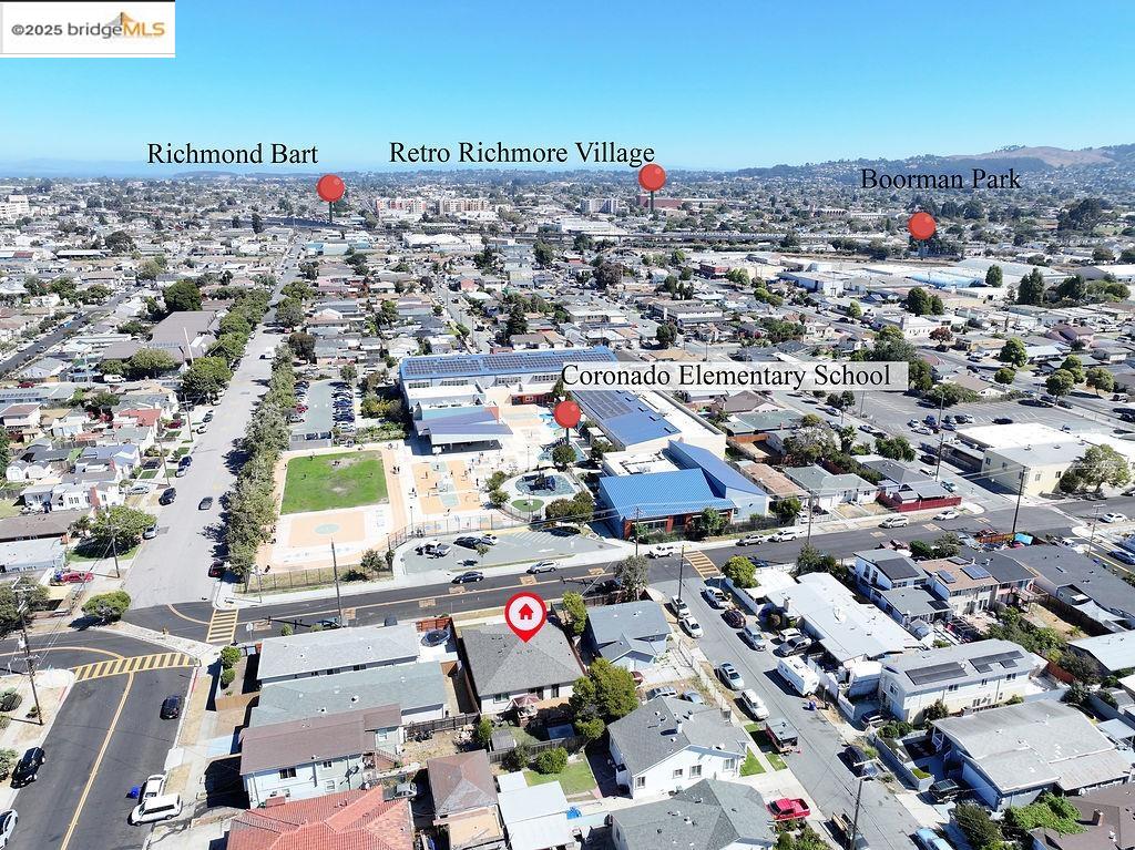 2020 Virginia Ave