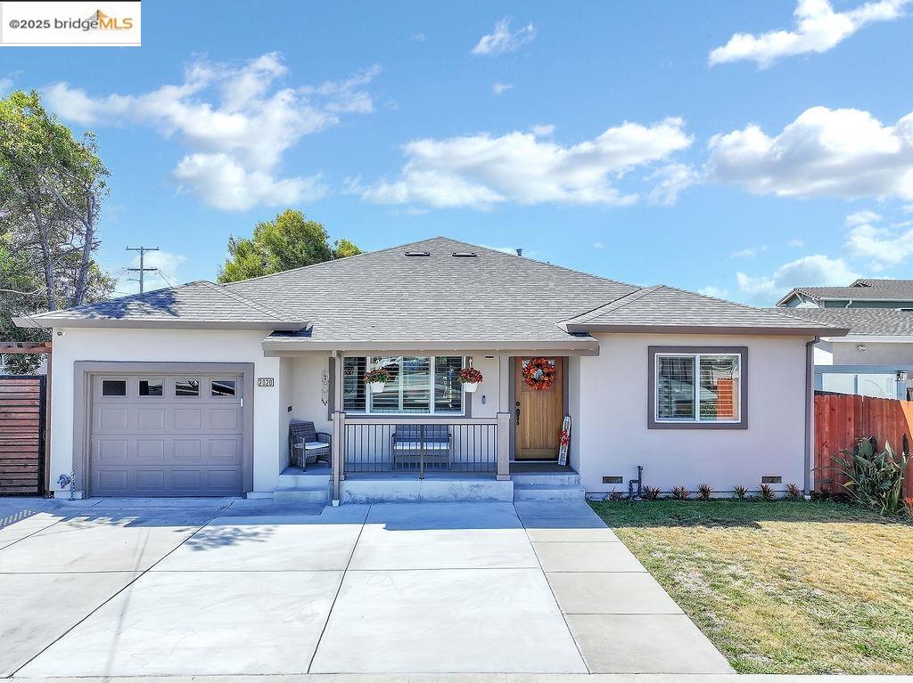 2020 Virginia Ave