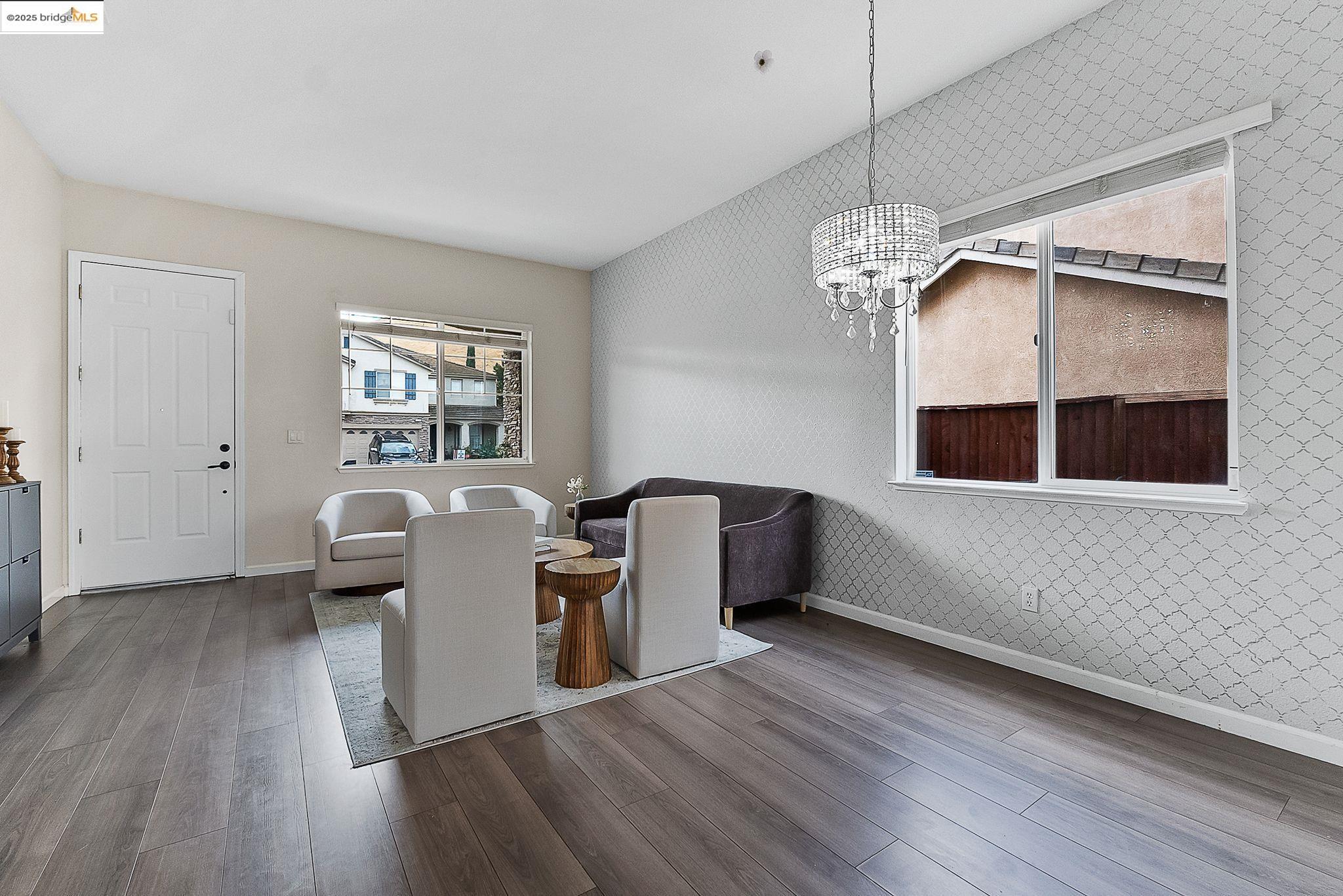 2393 Fieldgate Dr