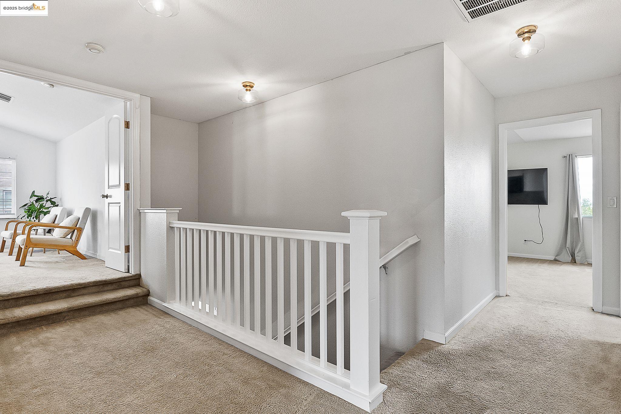 2393 Fieldgate Dr