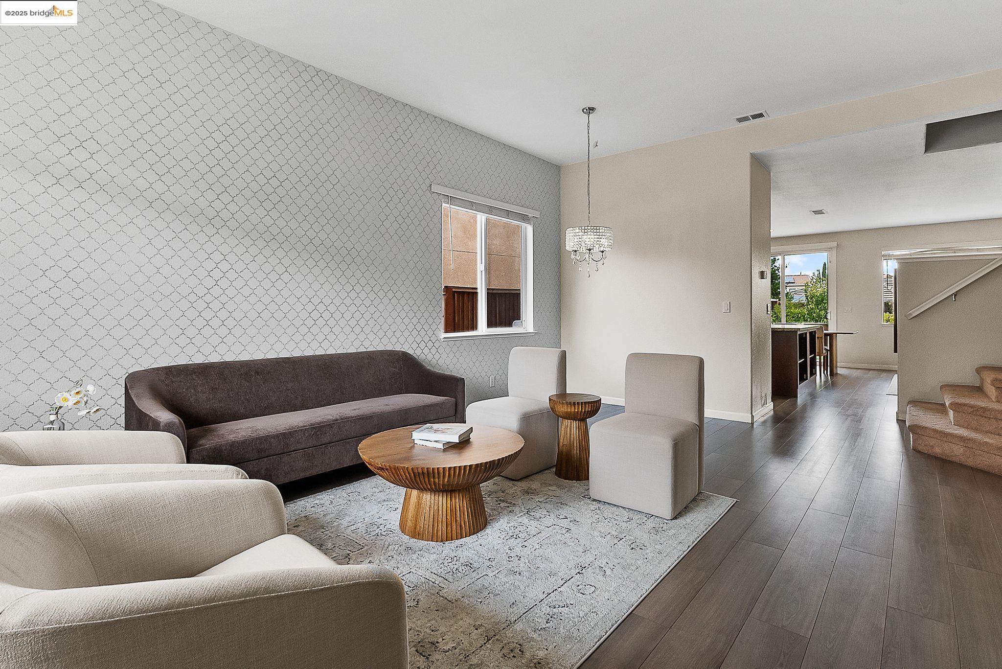 2393 Fieldgate Dr