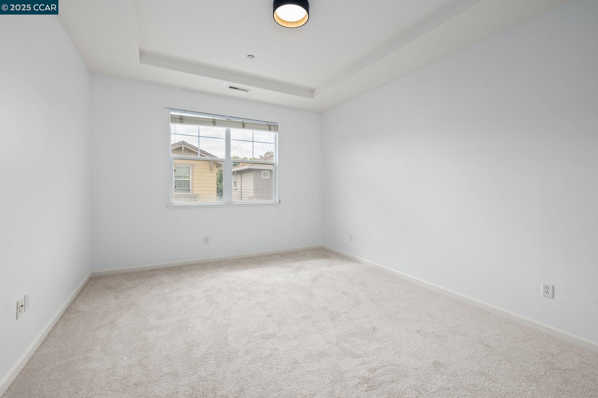 465 Blue Flax Ct
