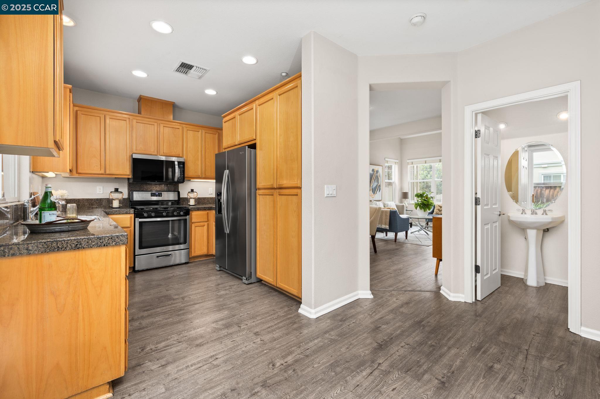 465 Blue Flax Ct