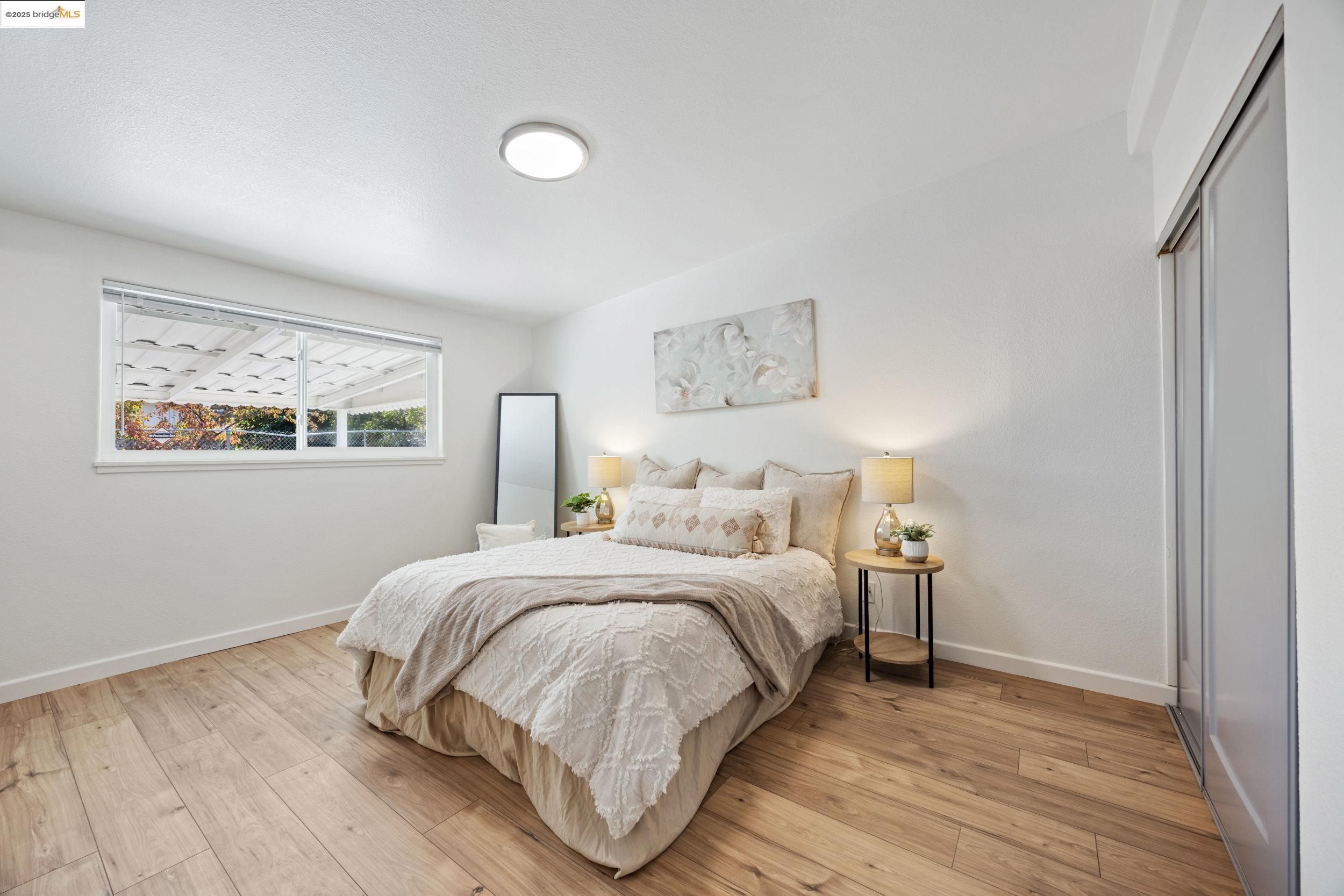 401 Alhambra Ave