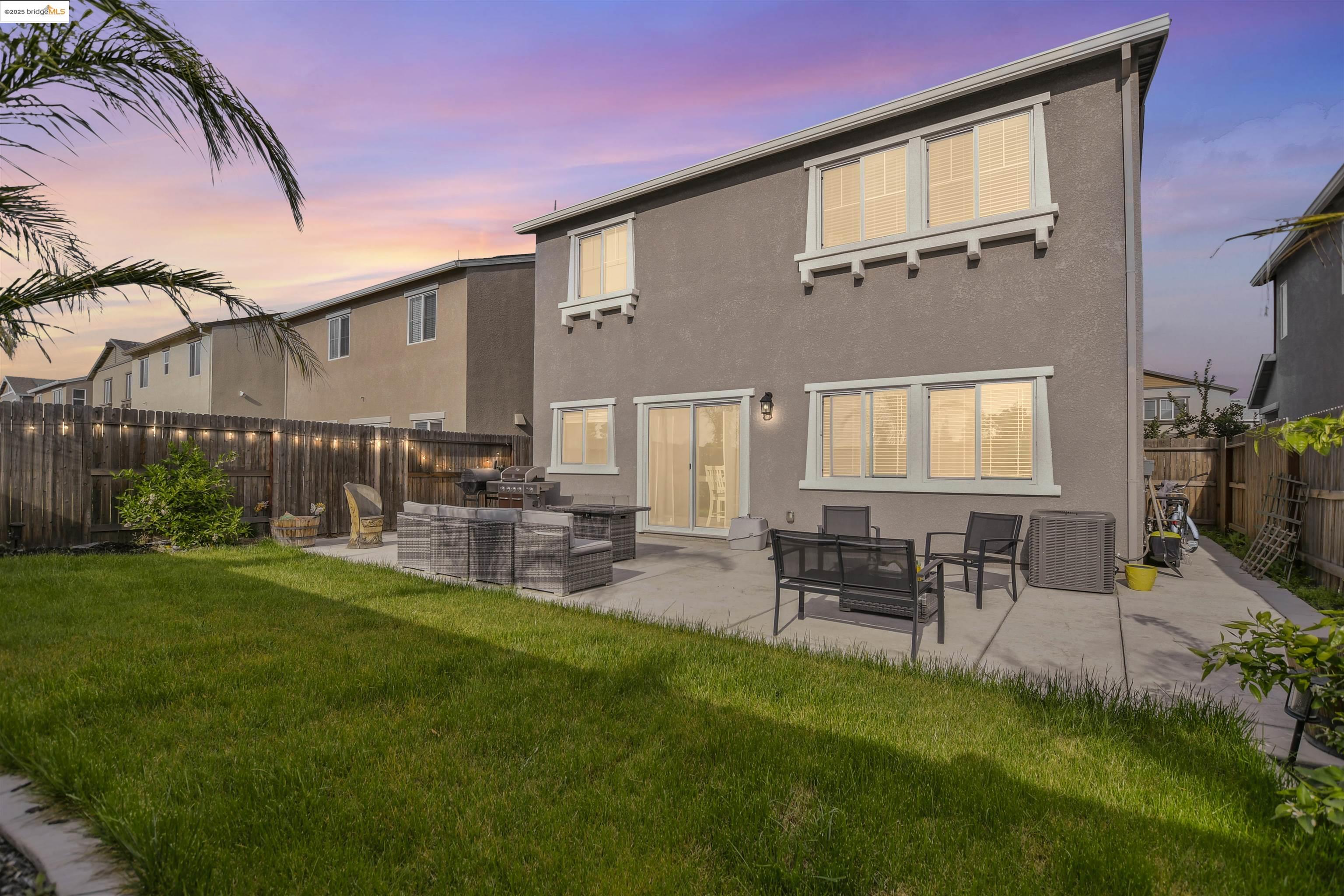 1413 Santini Ave