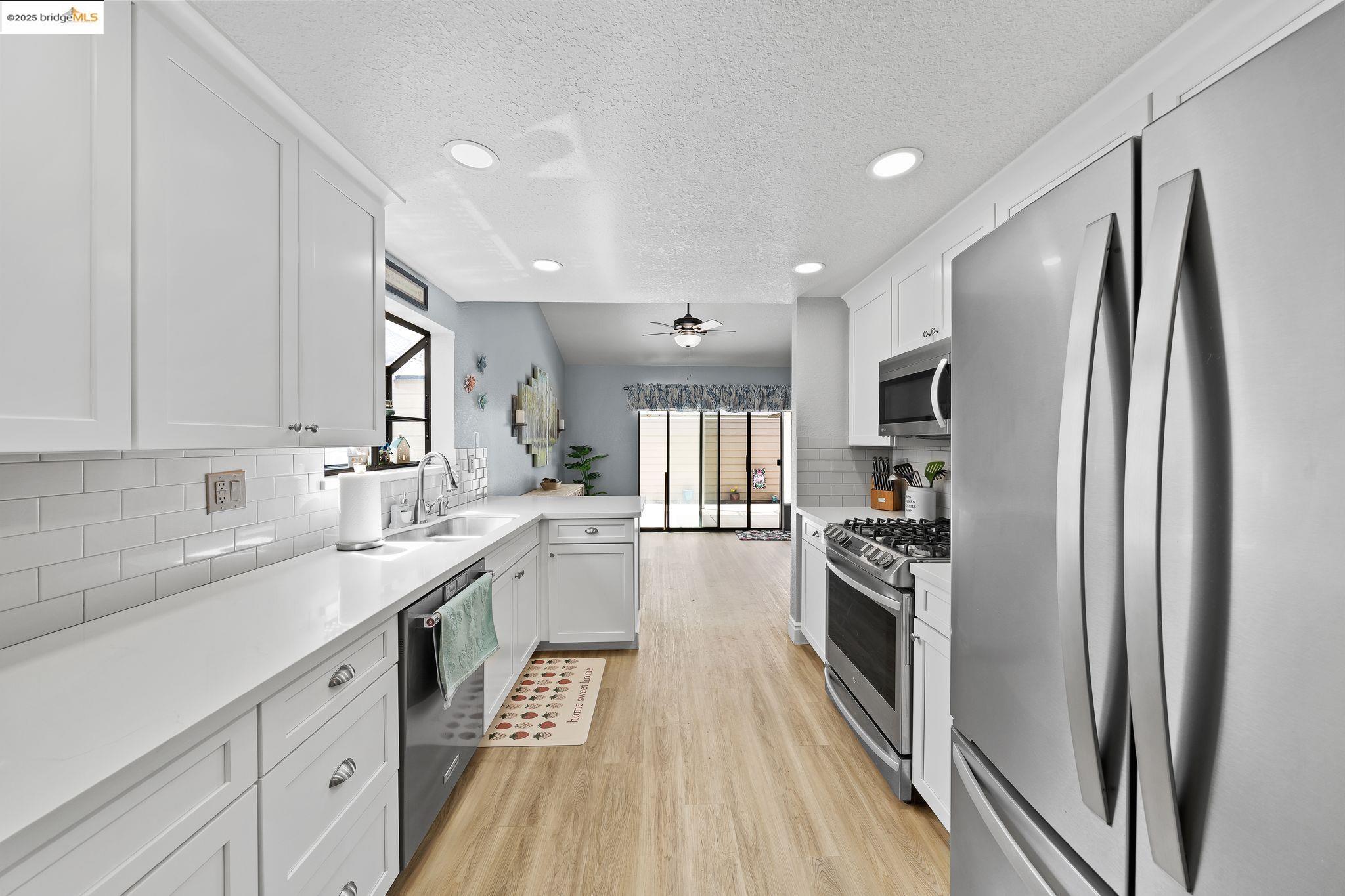 2256 Camborne Dr