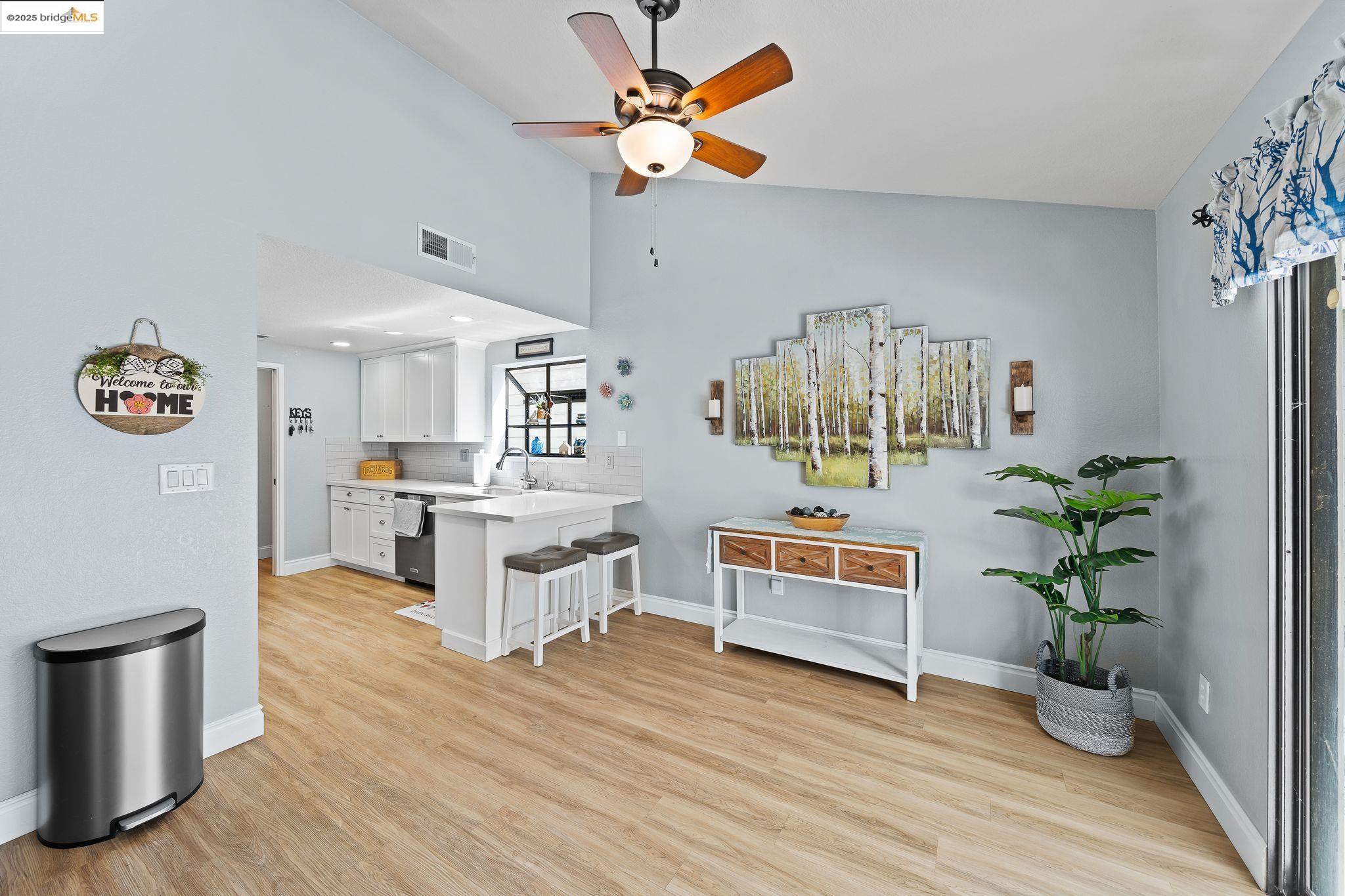 2256 Camborne Dr