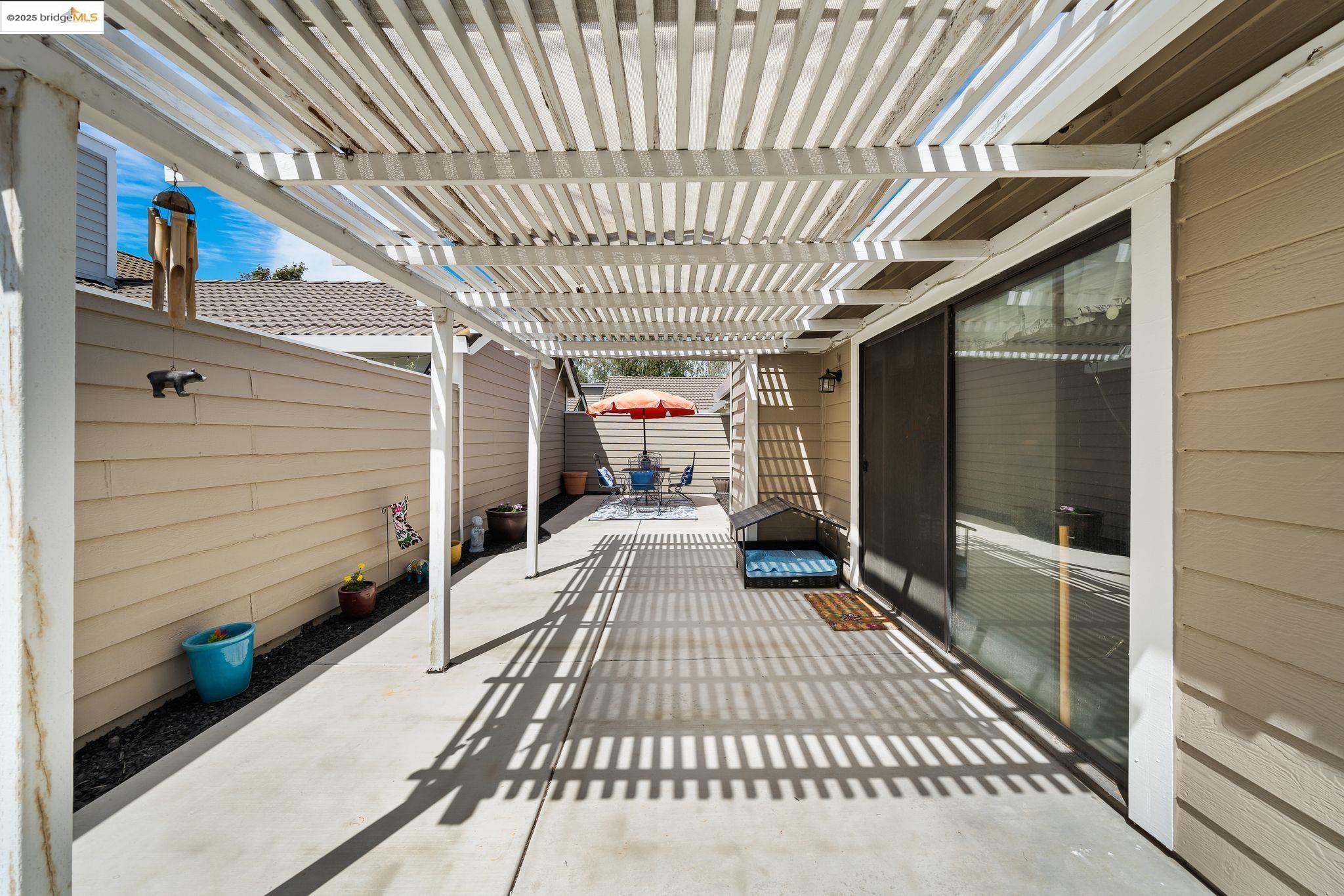 2256 Camborne Dr