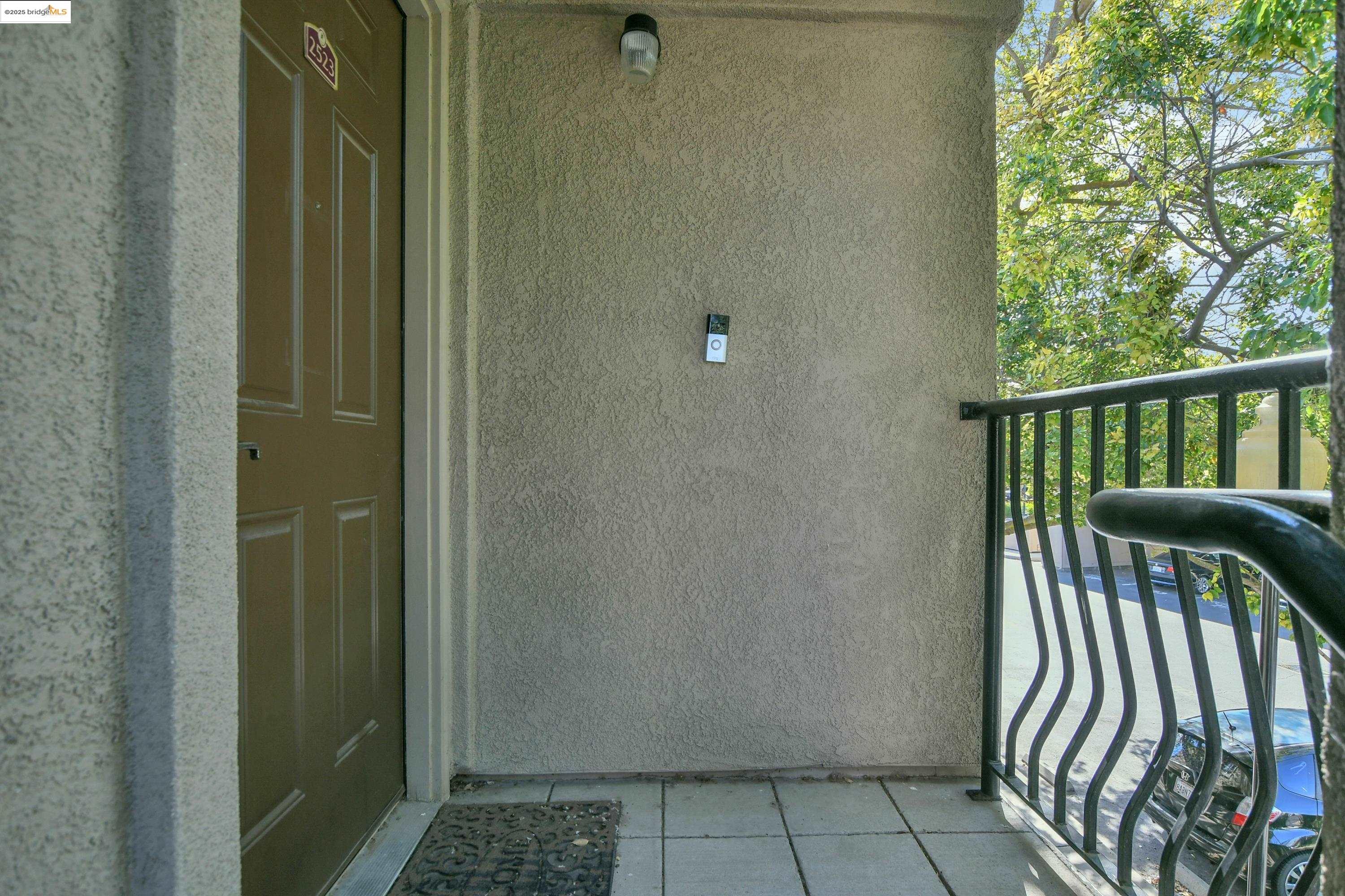 4200 E Commerce Way # 2523