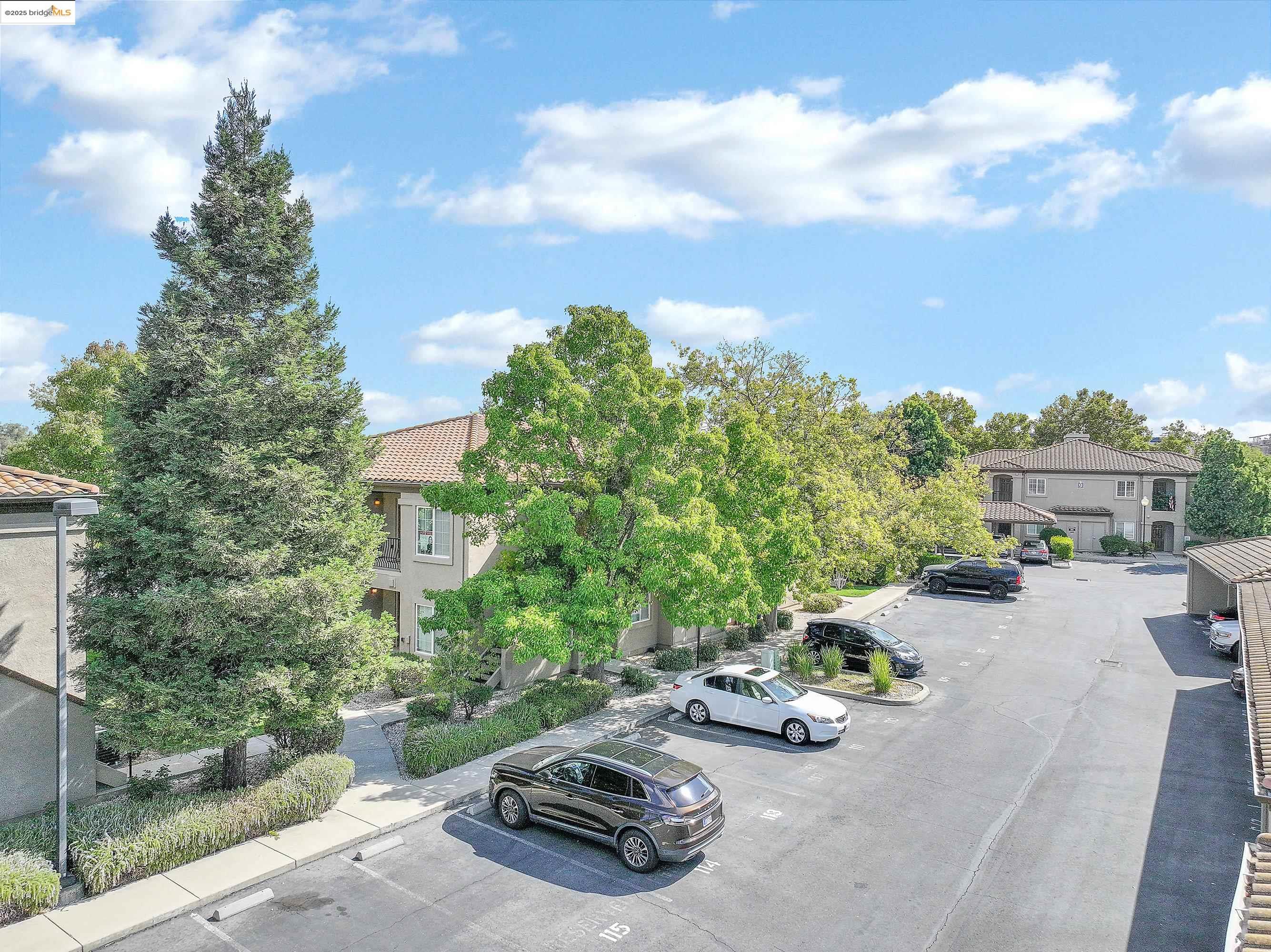 4200 E Commerce Way # 2523