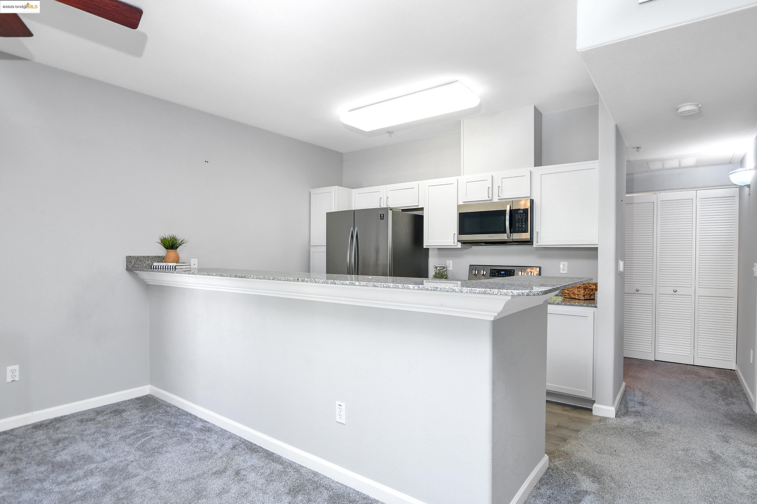 4200 E Commerce Way # 2523