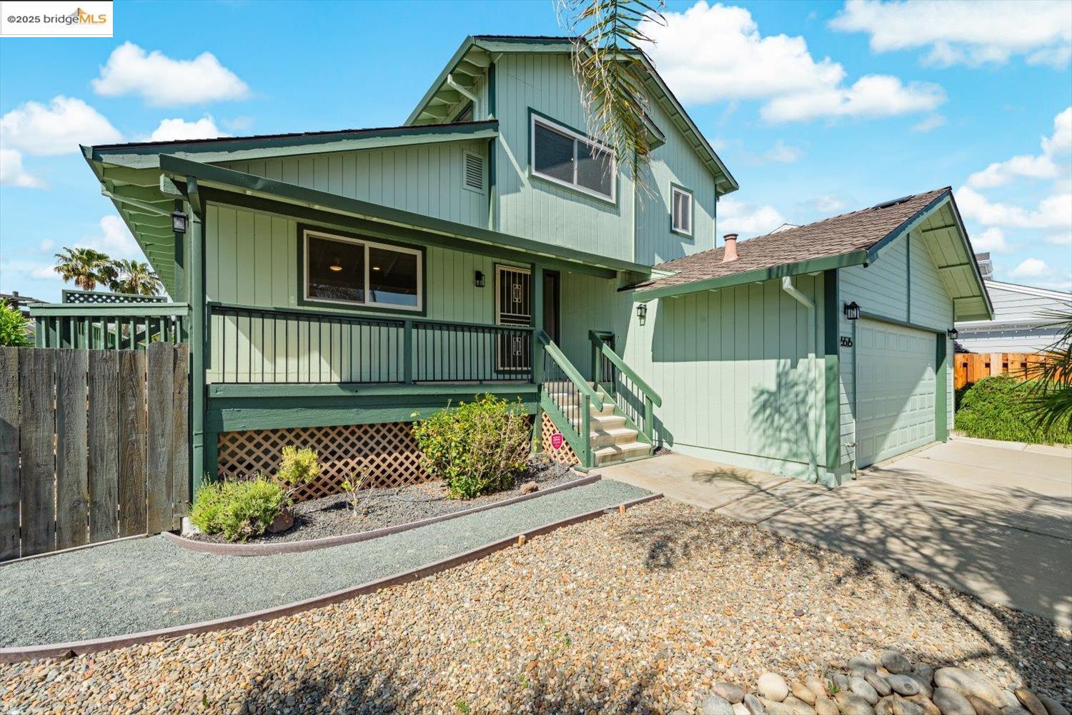5575 Marlin Dr