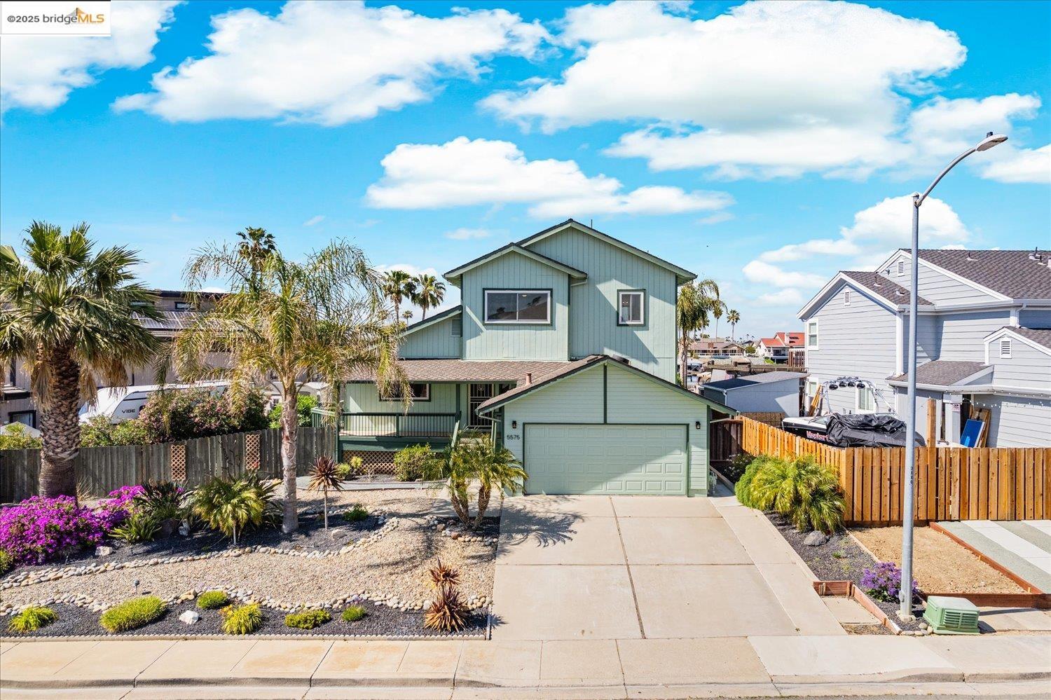 5575 Marlin Dr