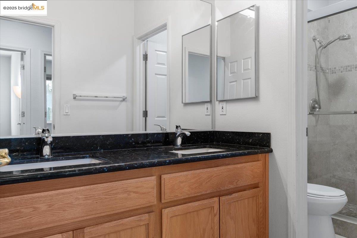 433 Montclair Ln