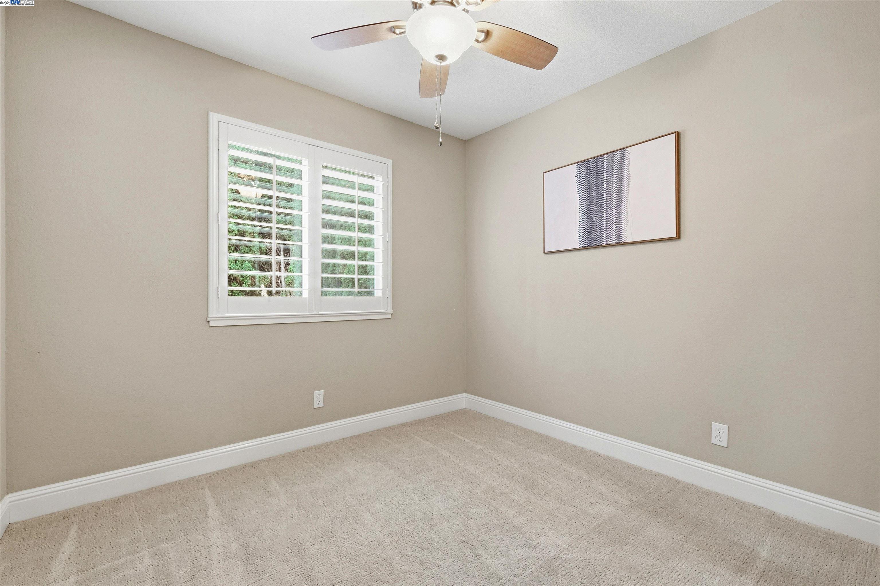 1180 Clay Ct
