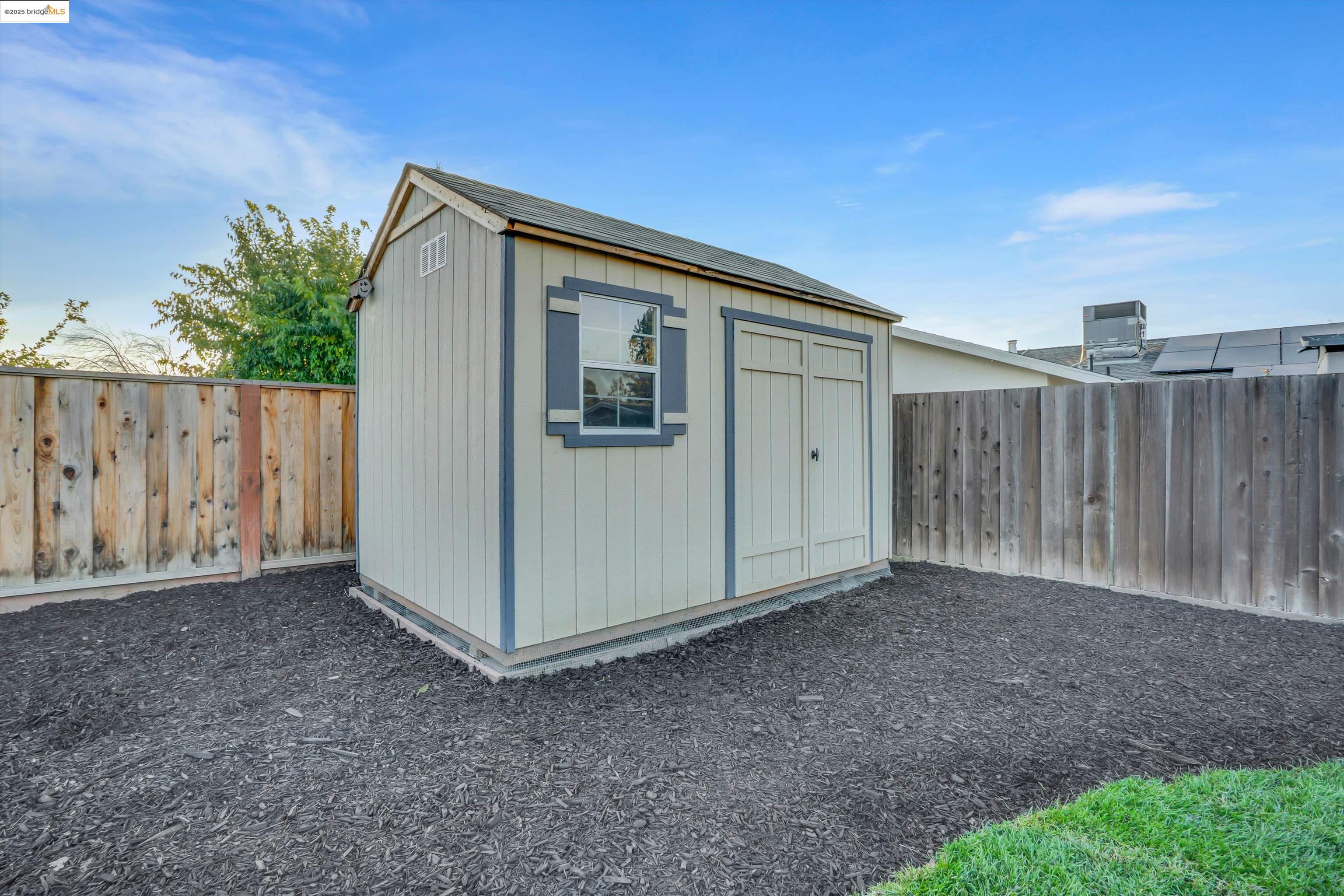 1166 Hibiscus Way
