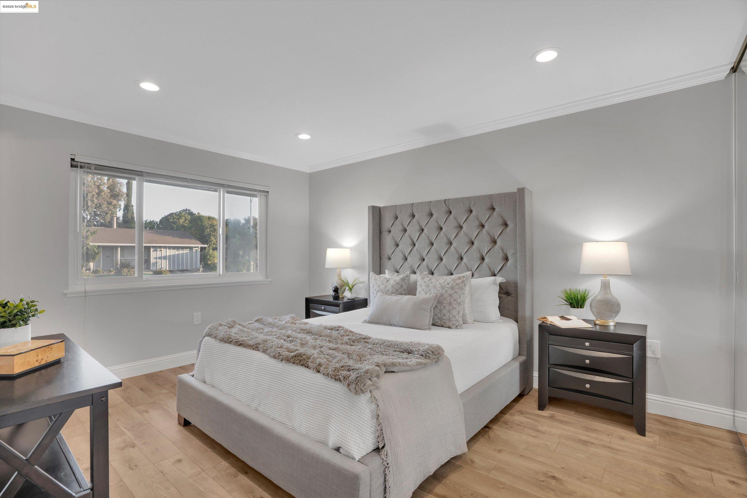 1166 Hibiscus Way