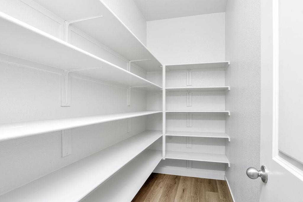 5416 Golden Eagle Street