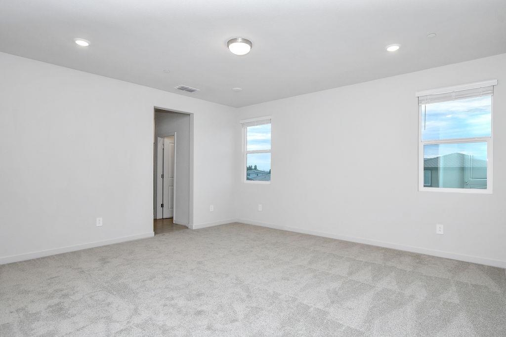 5416 Golden Eagle Street