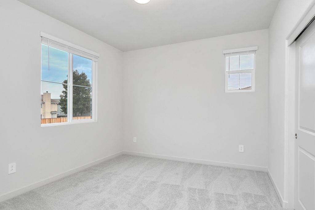 5416 Golden Eagle Street