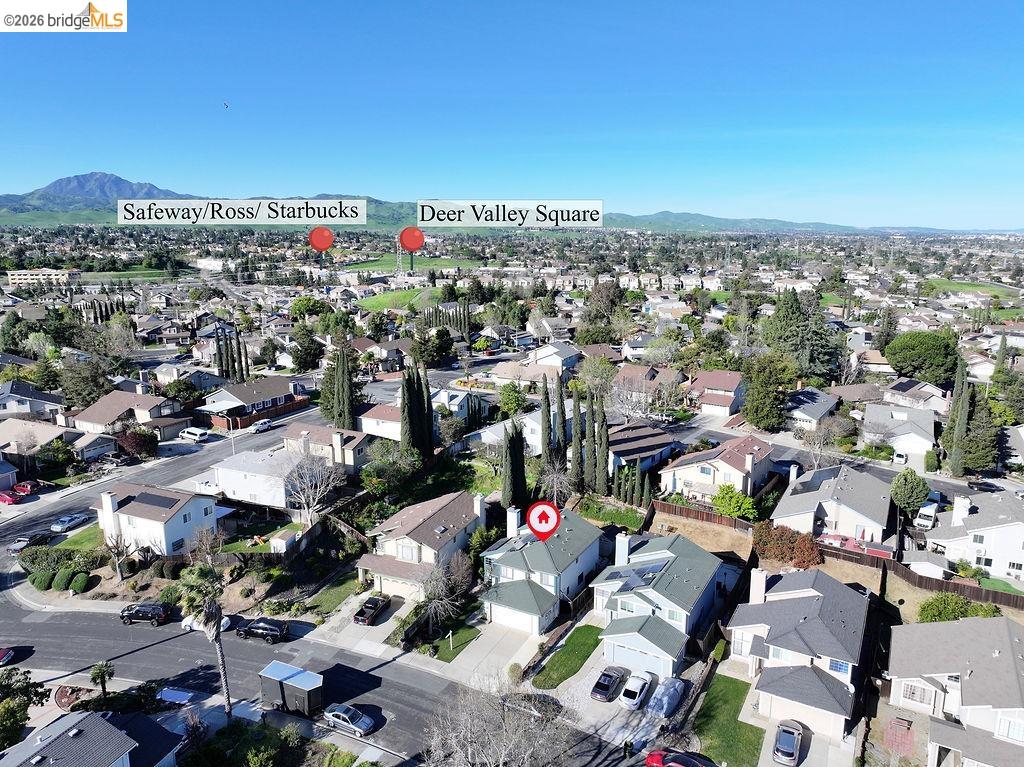 2860 Honeysuckle Cir