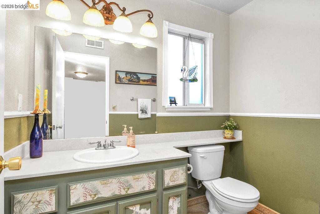 2860 Honeysuckle Cir