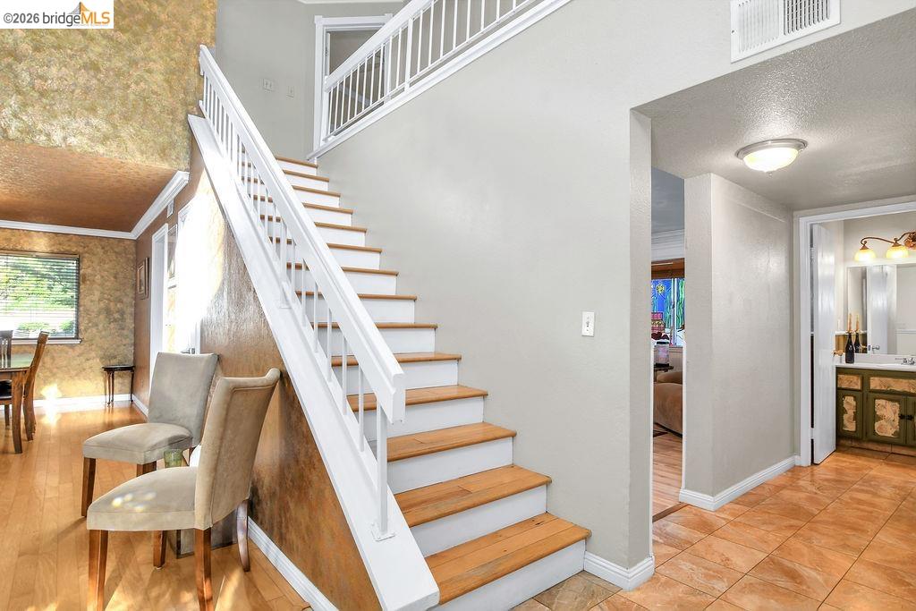 2860 Honeysuckle Cir