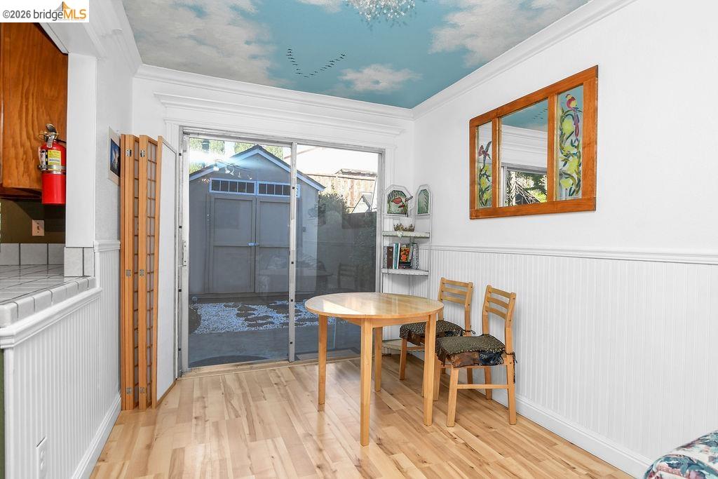 2860 Honeysuckle Cir