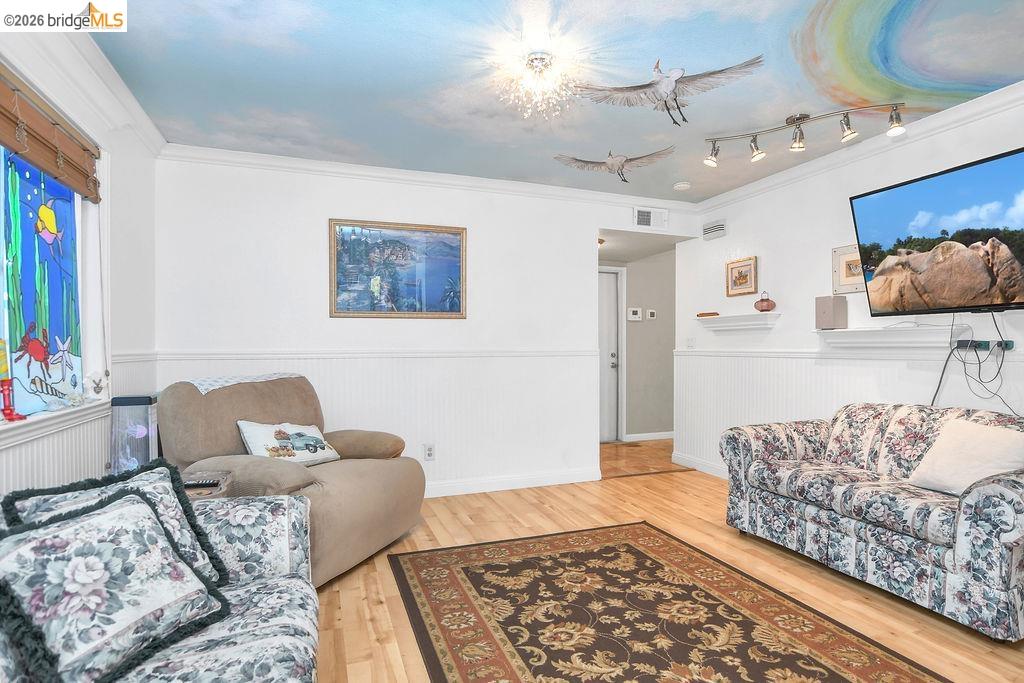 2860 Honeysuckle Cir