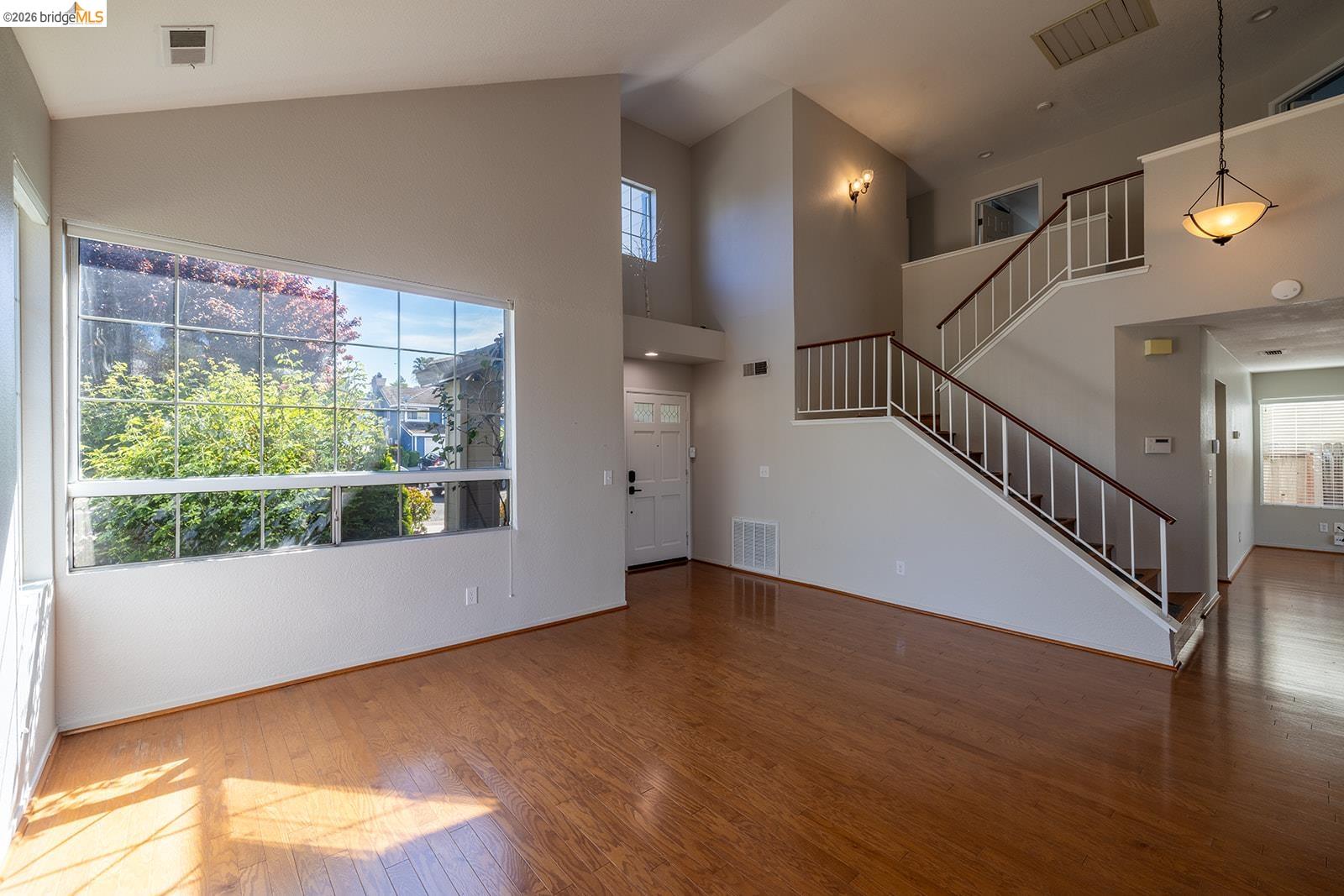 5037 Bronco Court