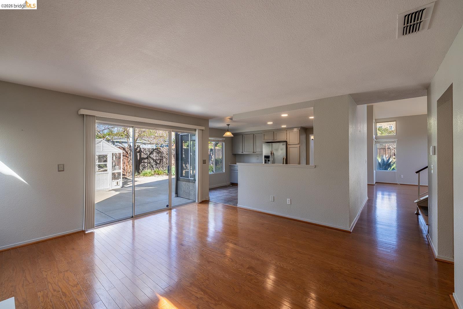 5037 Bronco Court