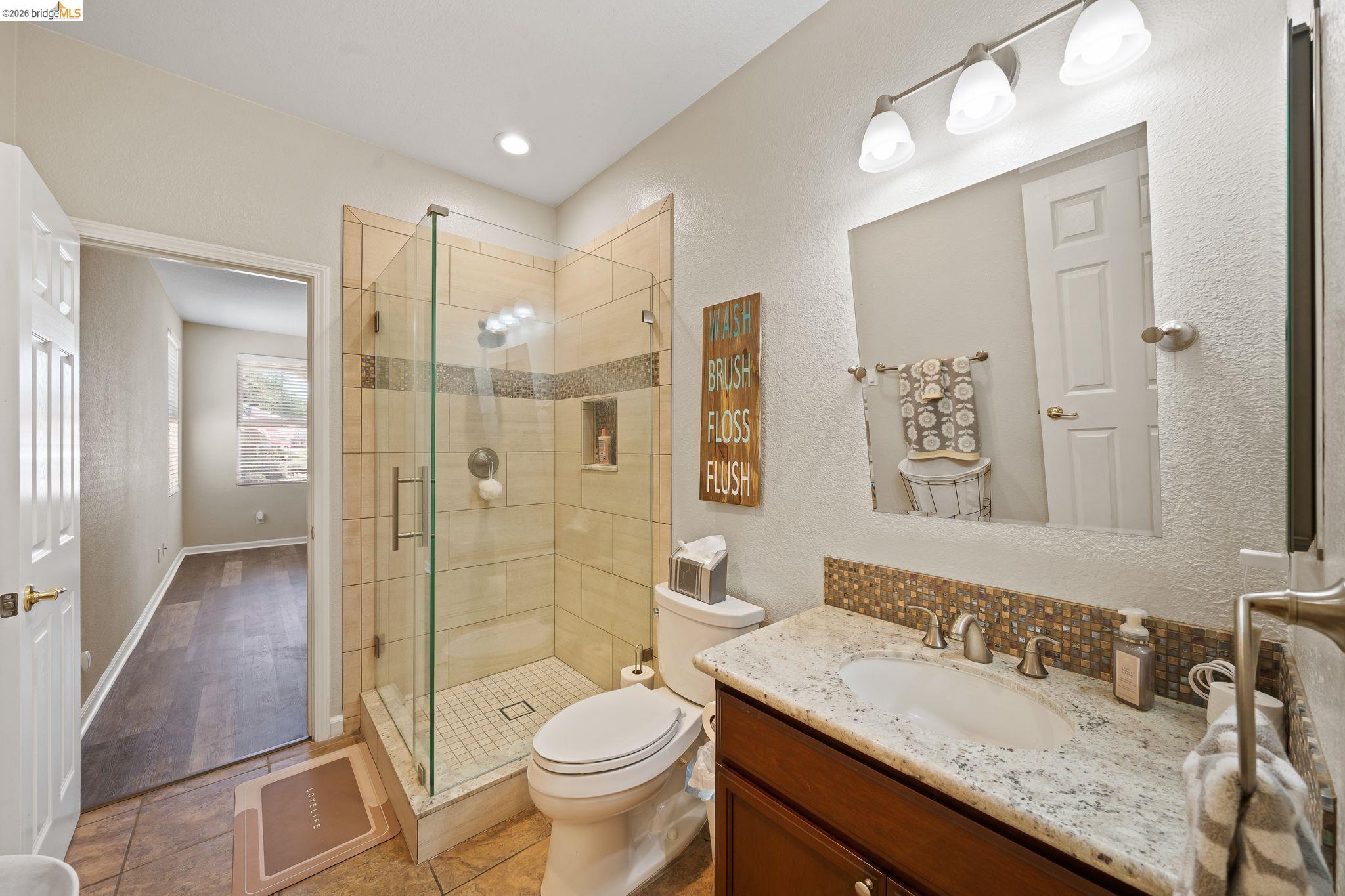 2350 Winchester Loop