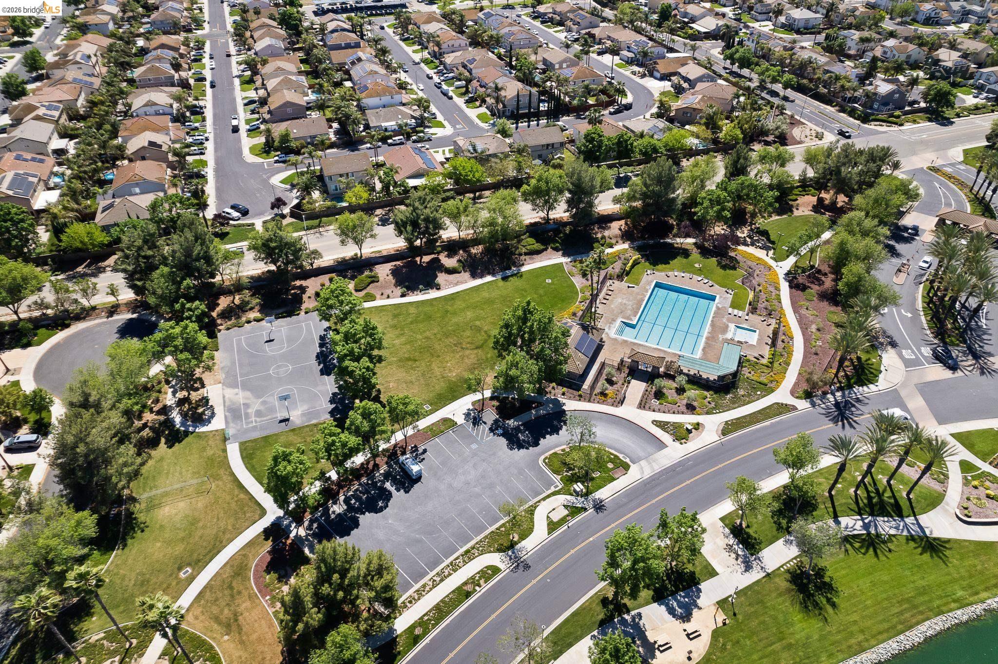 2350 Winchester Loop