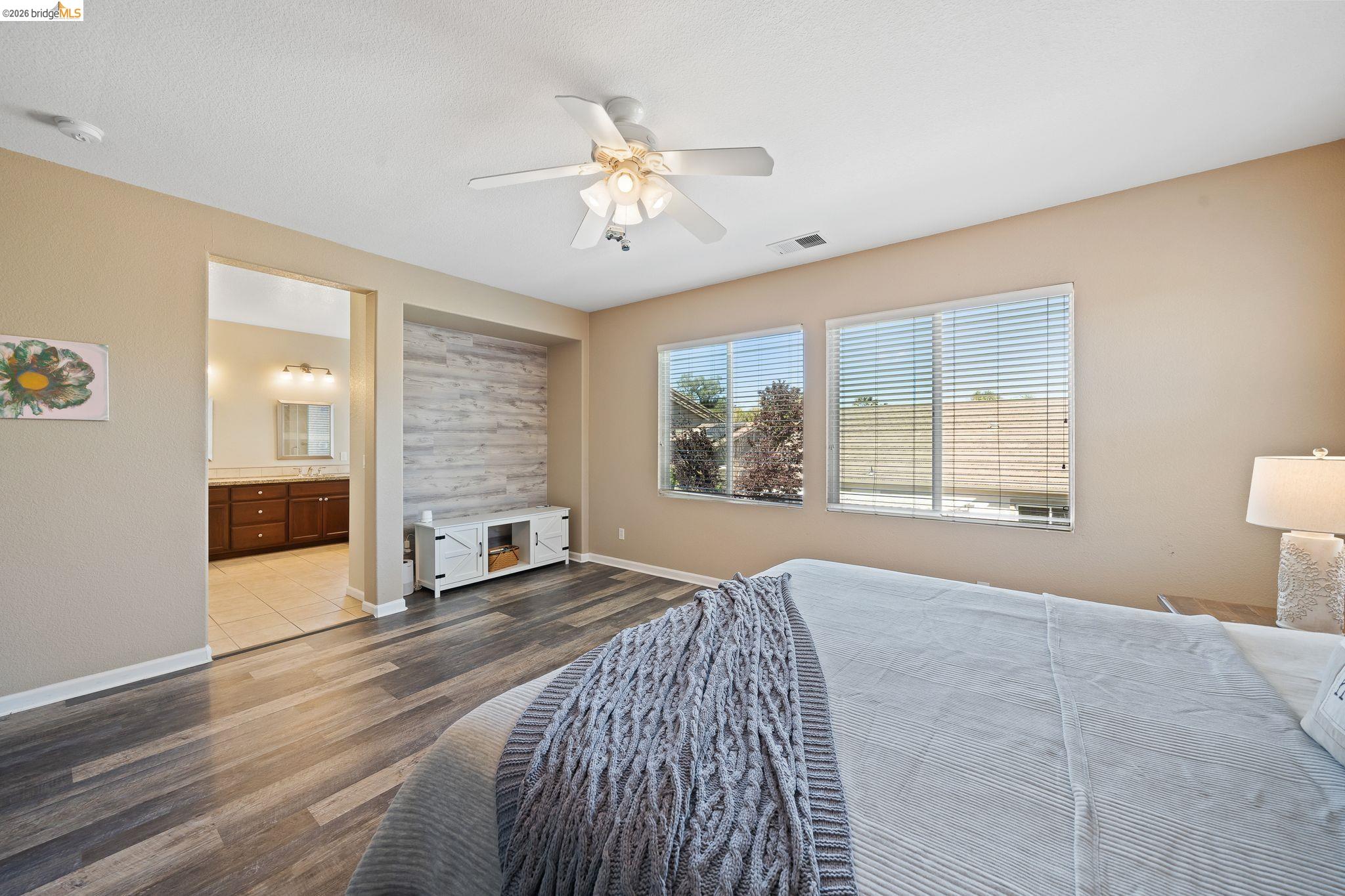 2350 Winchester Loop